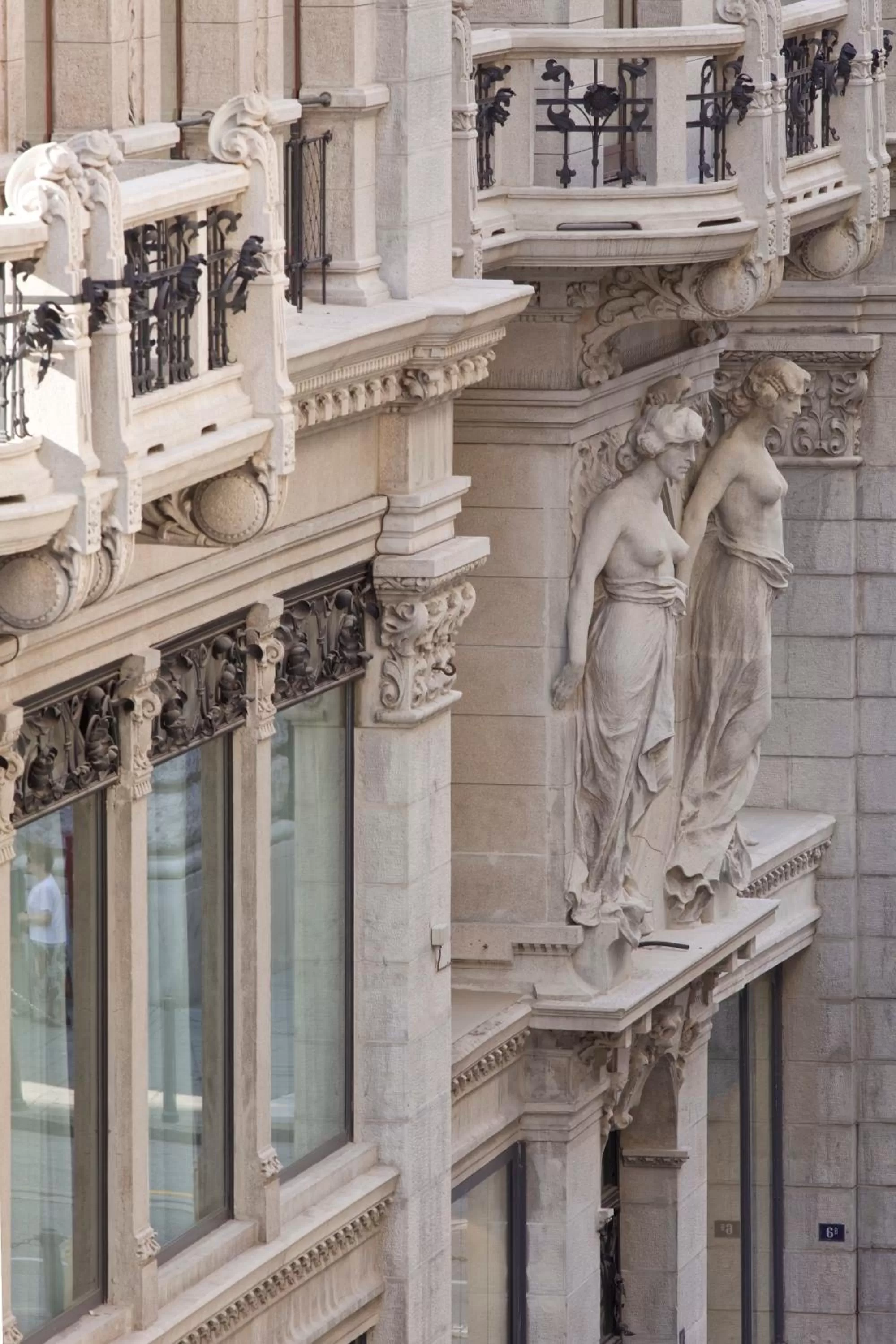 Decorative detail in Palace Suite