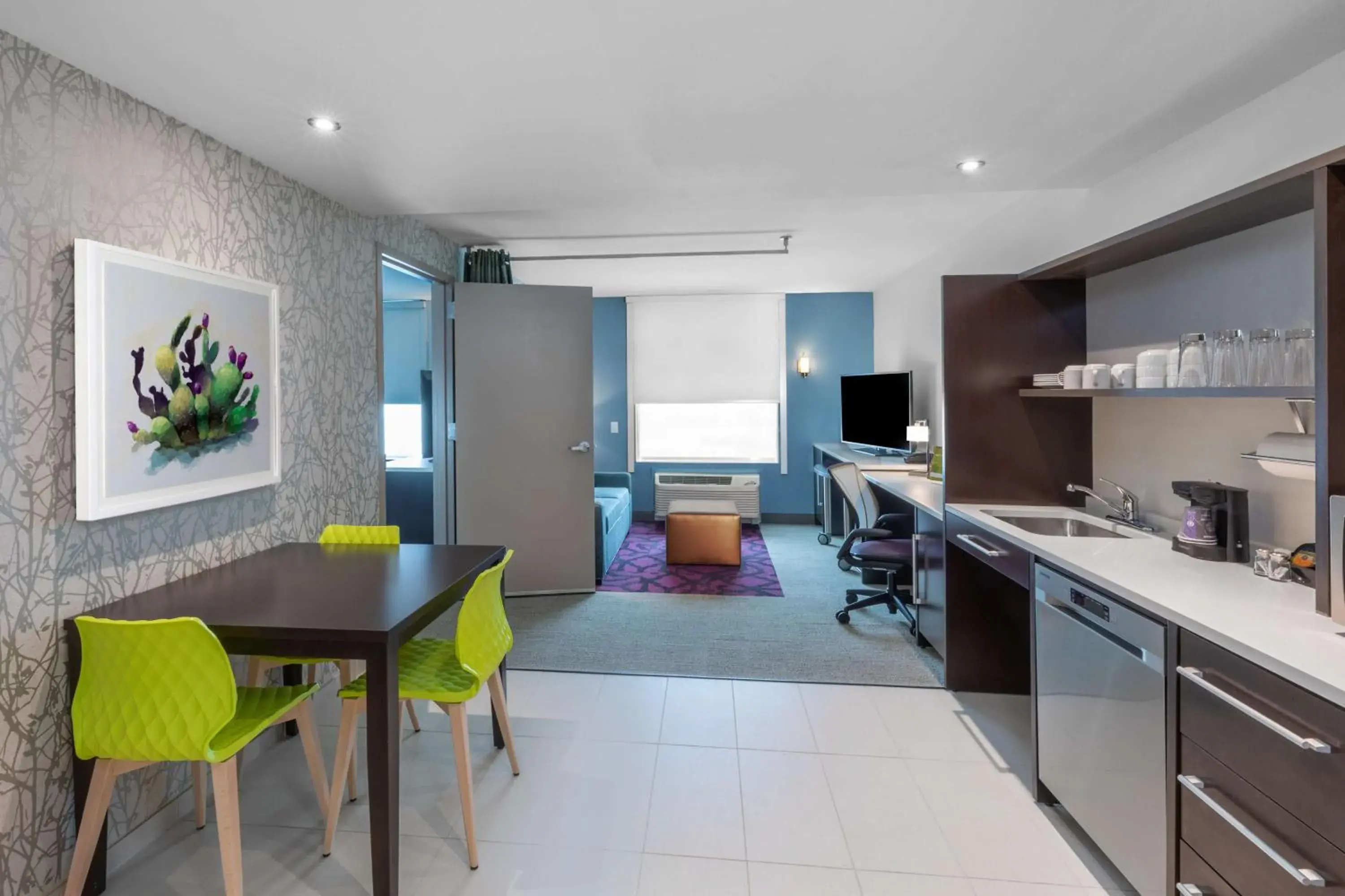 Living room in Home2 Suites by Hilton Laredo, TX Living room in Home2 Suites by Hilton Laredo, TX