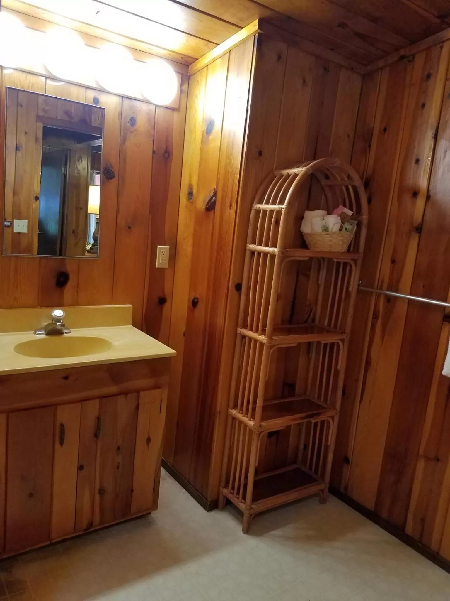 Bathroom in Fern River Resort