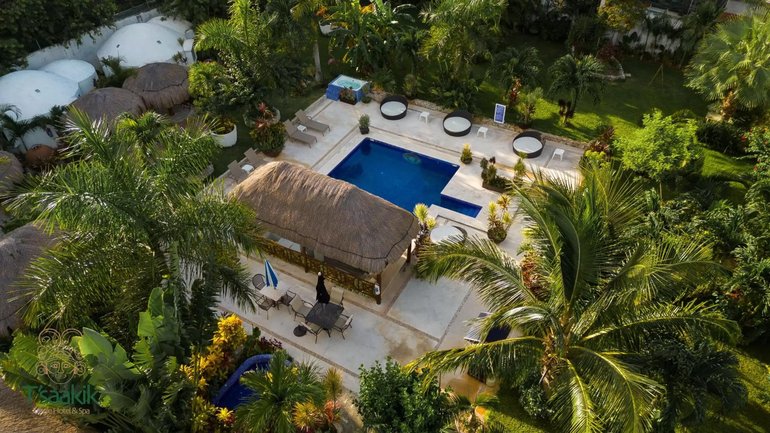 Swimming pool, Bird's-eye View in Tsaakik Jungle Hotel & Spa