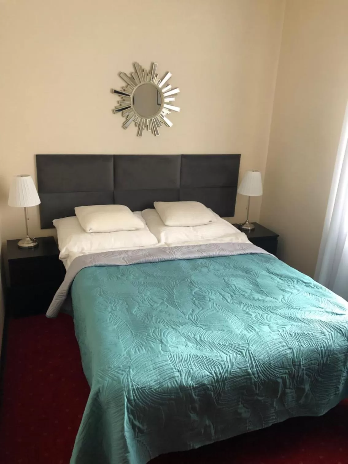 Small Double Room in Willa 4 Pory Roku & Uznam