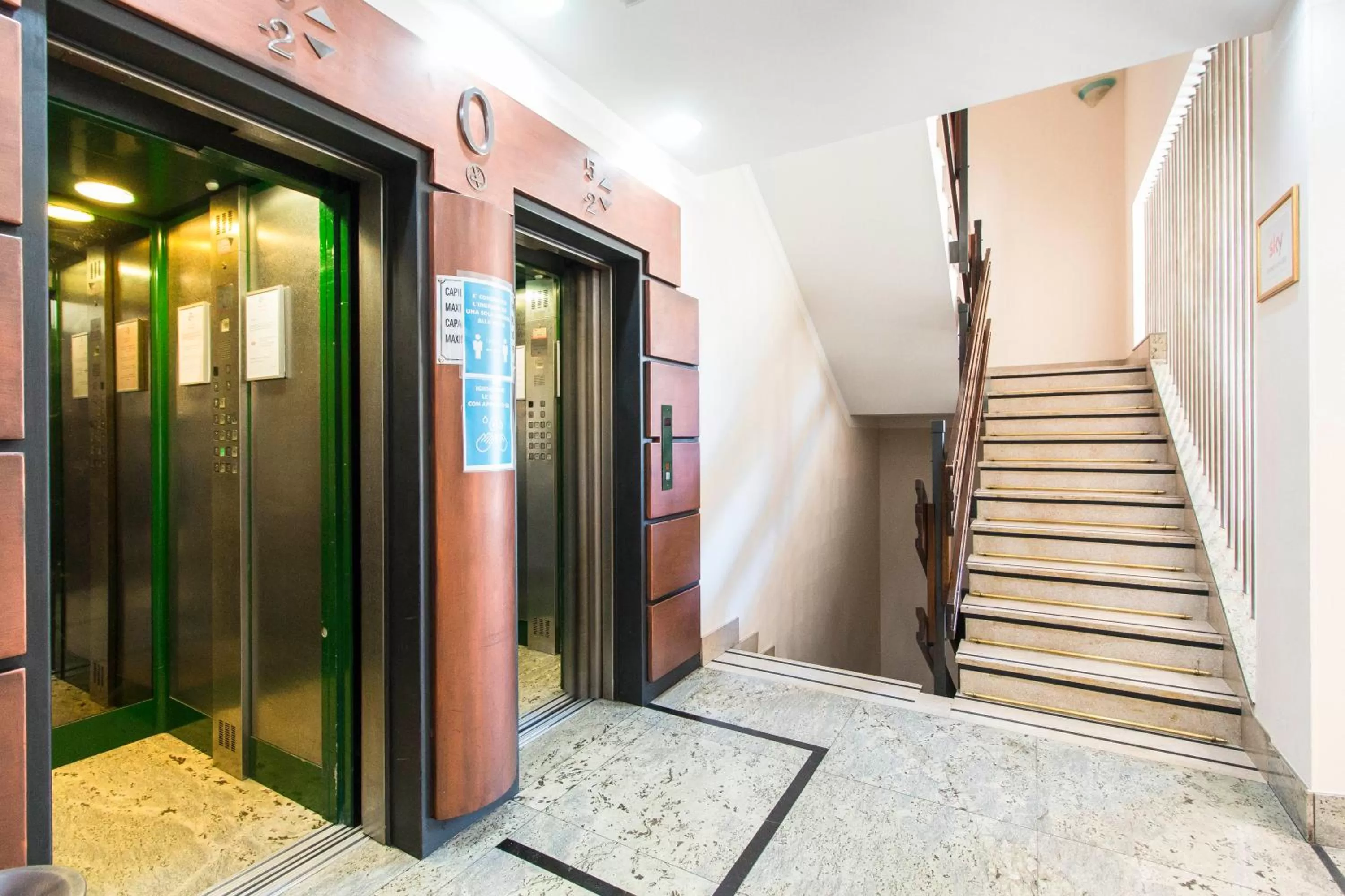 Lobby or reception in Hotel Royal Torino Centro Congressi