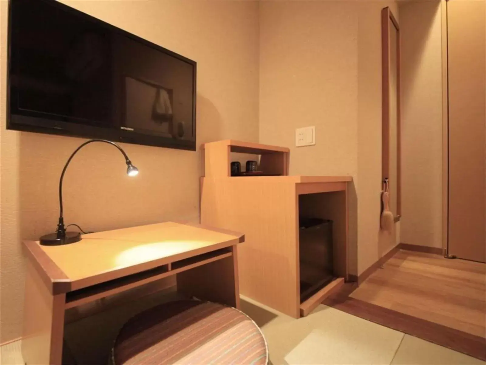 TV and multimedia, TV/Entertainment Center in Asakusa Hotel Hatago