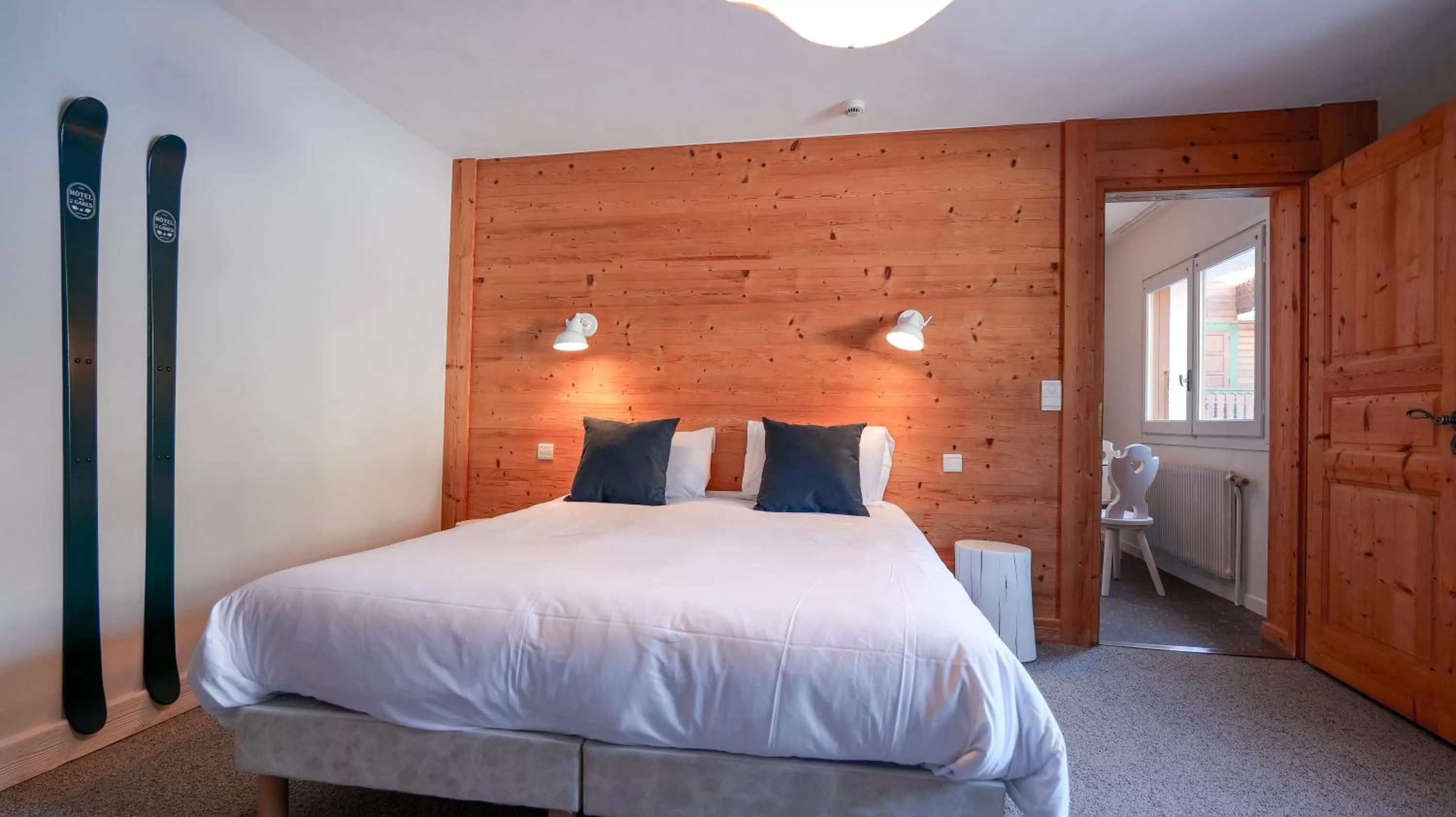 Bed in Hôtel des 2 Gares