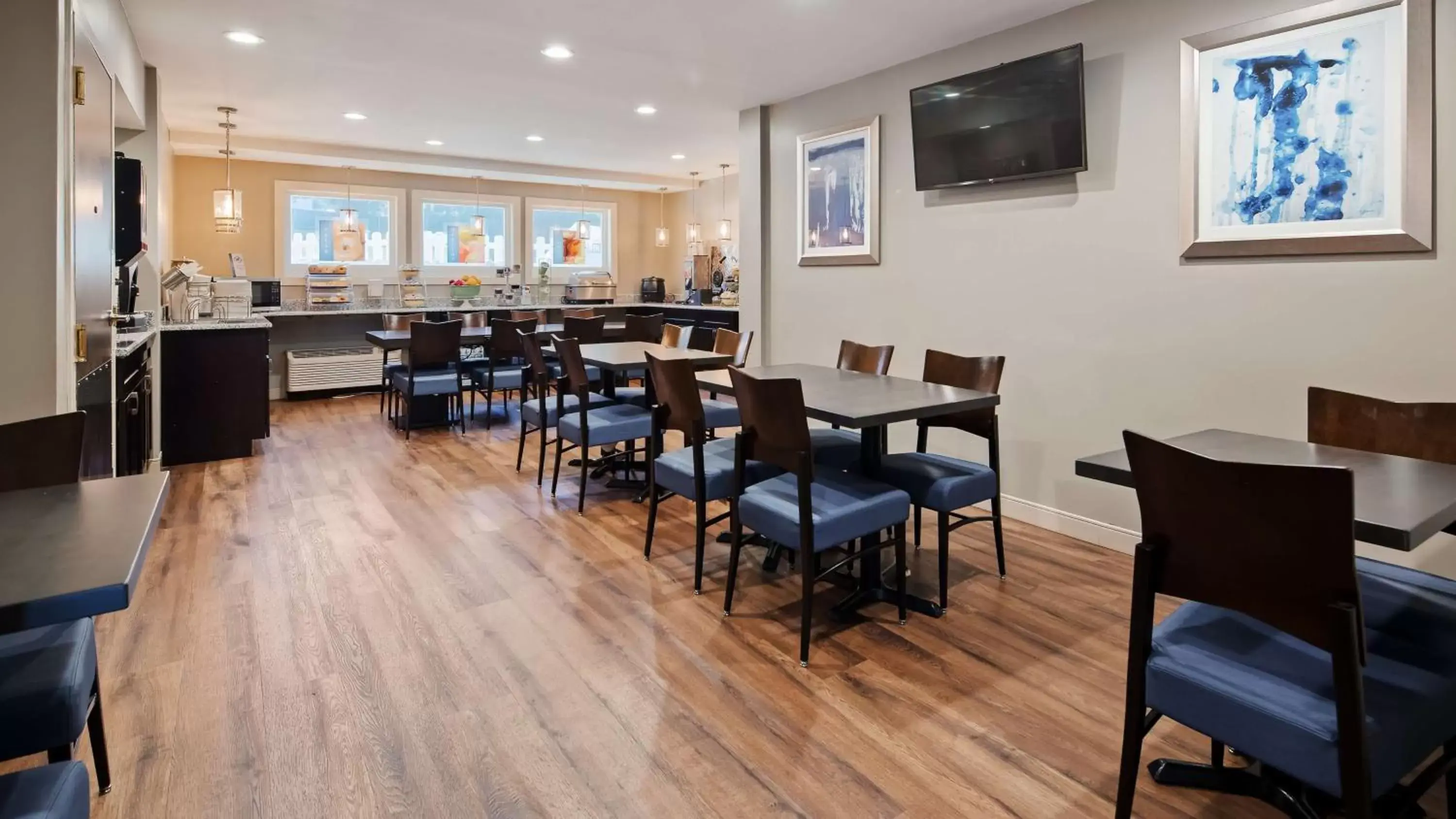 Restaurant/places to eat in Best Western La Plata Inn Restaurant/places to eat in Best Western La Plata Inn