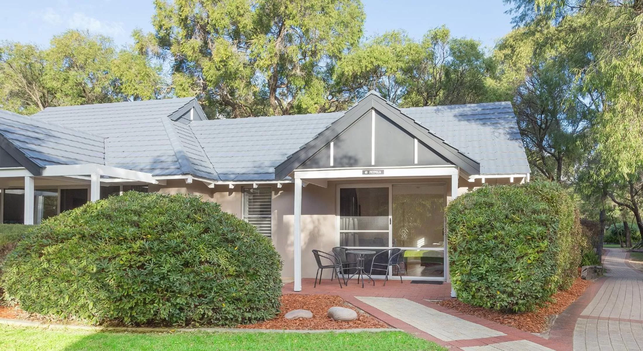 Property building in Bayview Geographe Resort