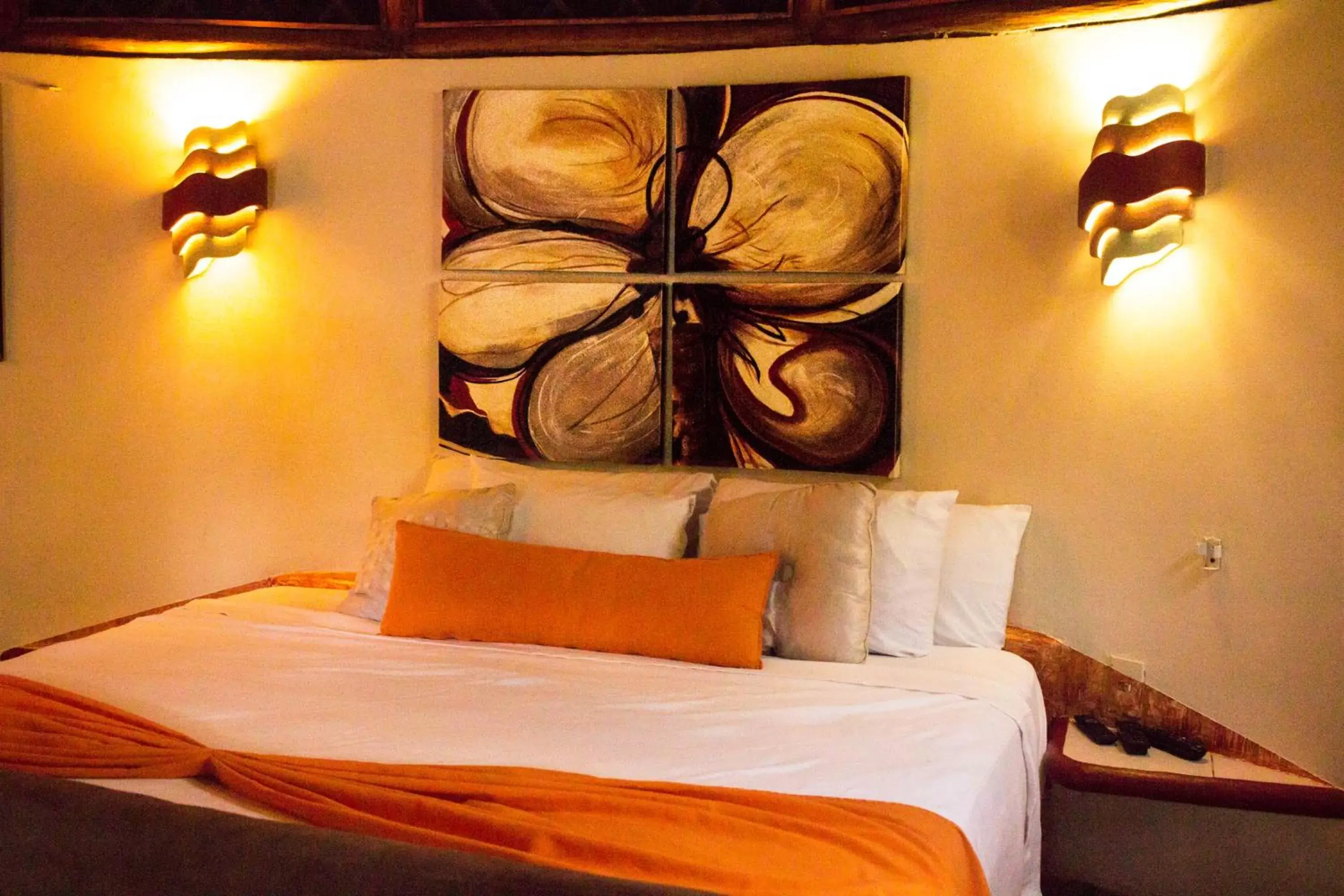 Bedroom, Bed in Cocos Cabañas Playa del Carmen Adults Only