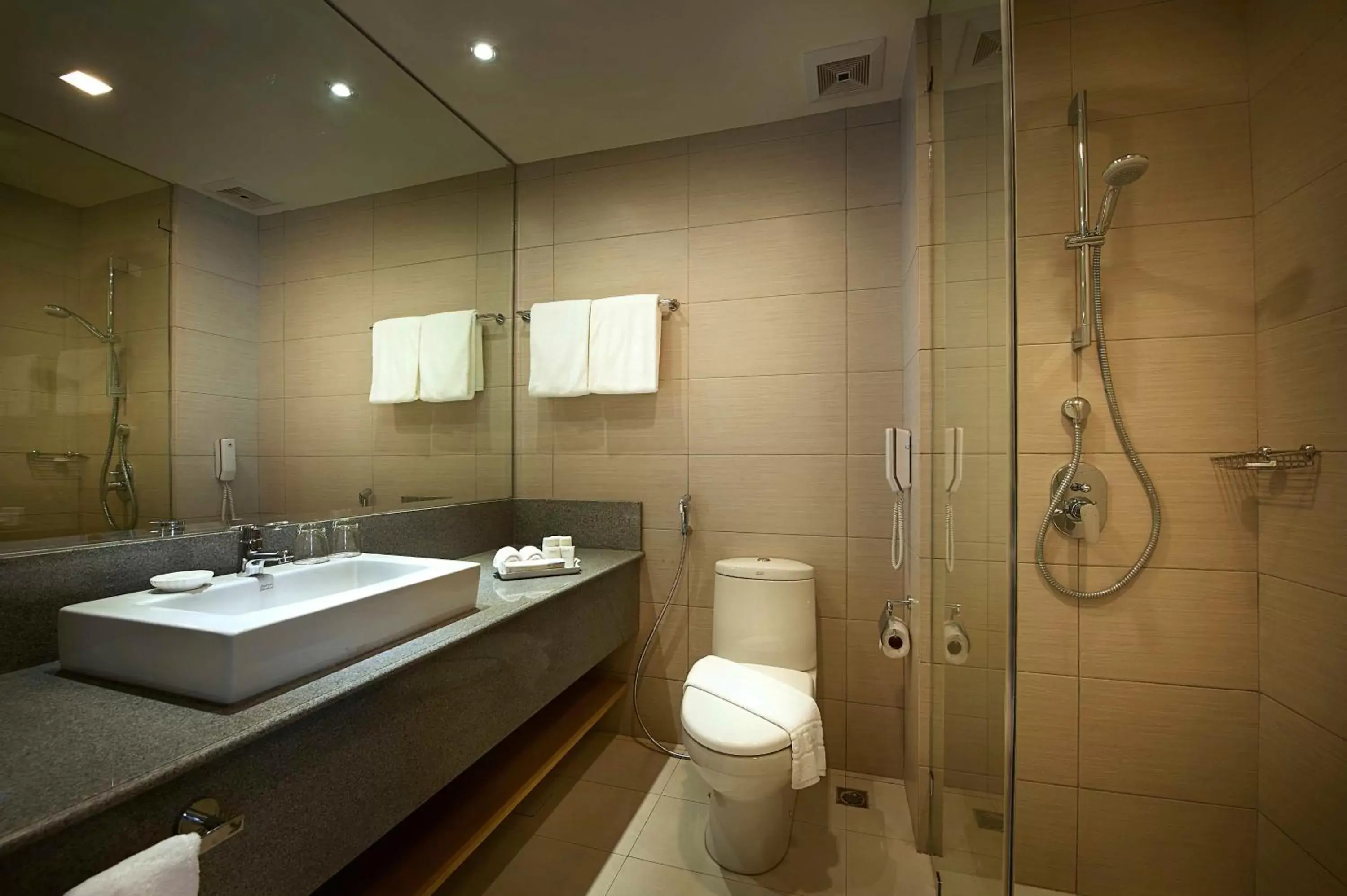 Bathroom in Berjaya Makati Hotel