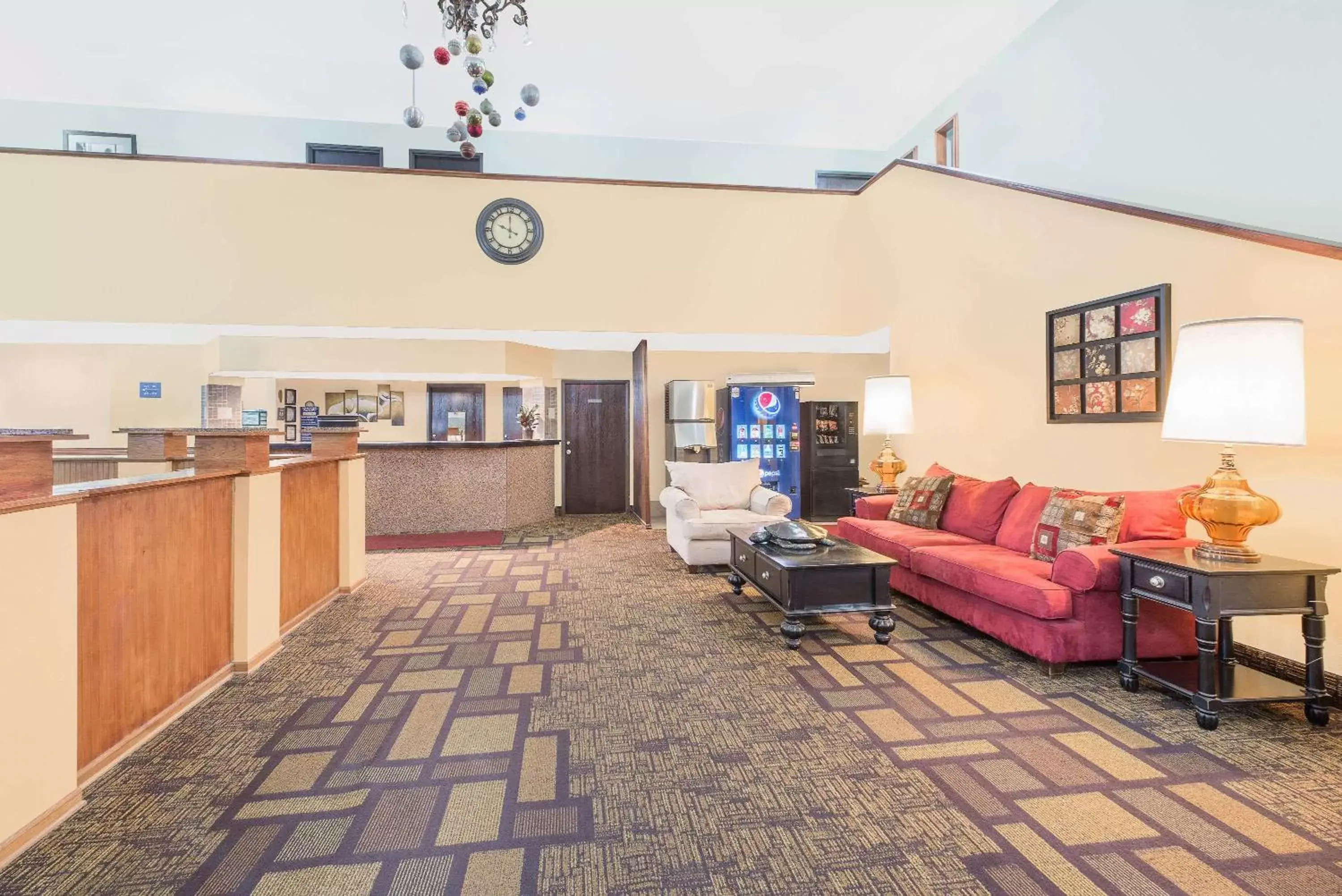 Lobby or reception, Lobby/Reception in Days Inn by Wyndham Lamar