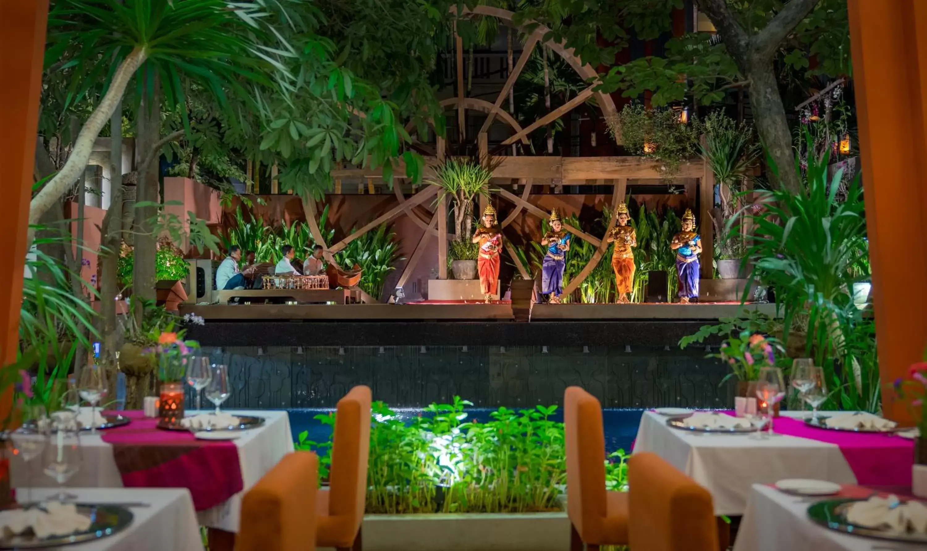 Restaurant/places to eat in Golden Temple Residence Restaurant/places to eat in Golden Temple Residence