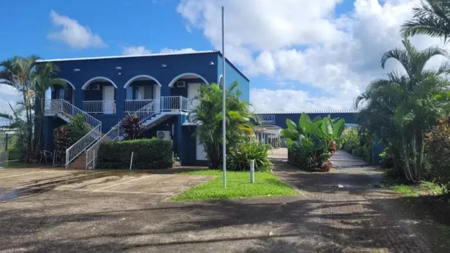 Property Building in Innisfail City Motel