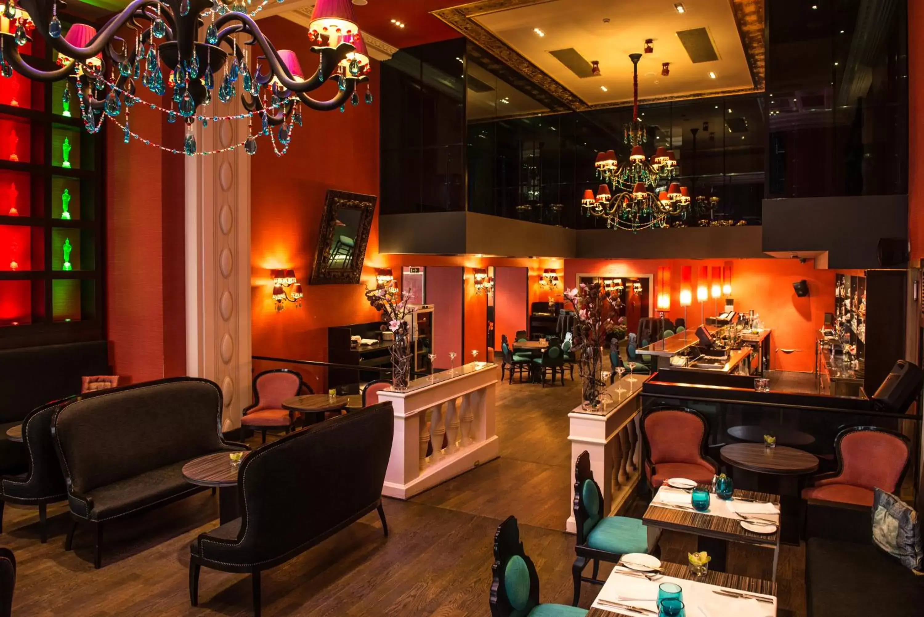 Lounge or bar in Buddha-Bar Hotel Prague
