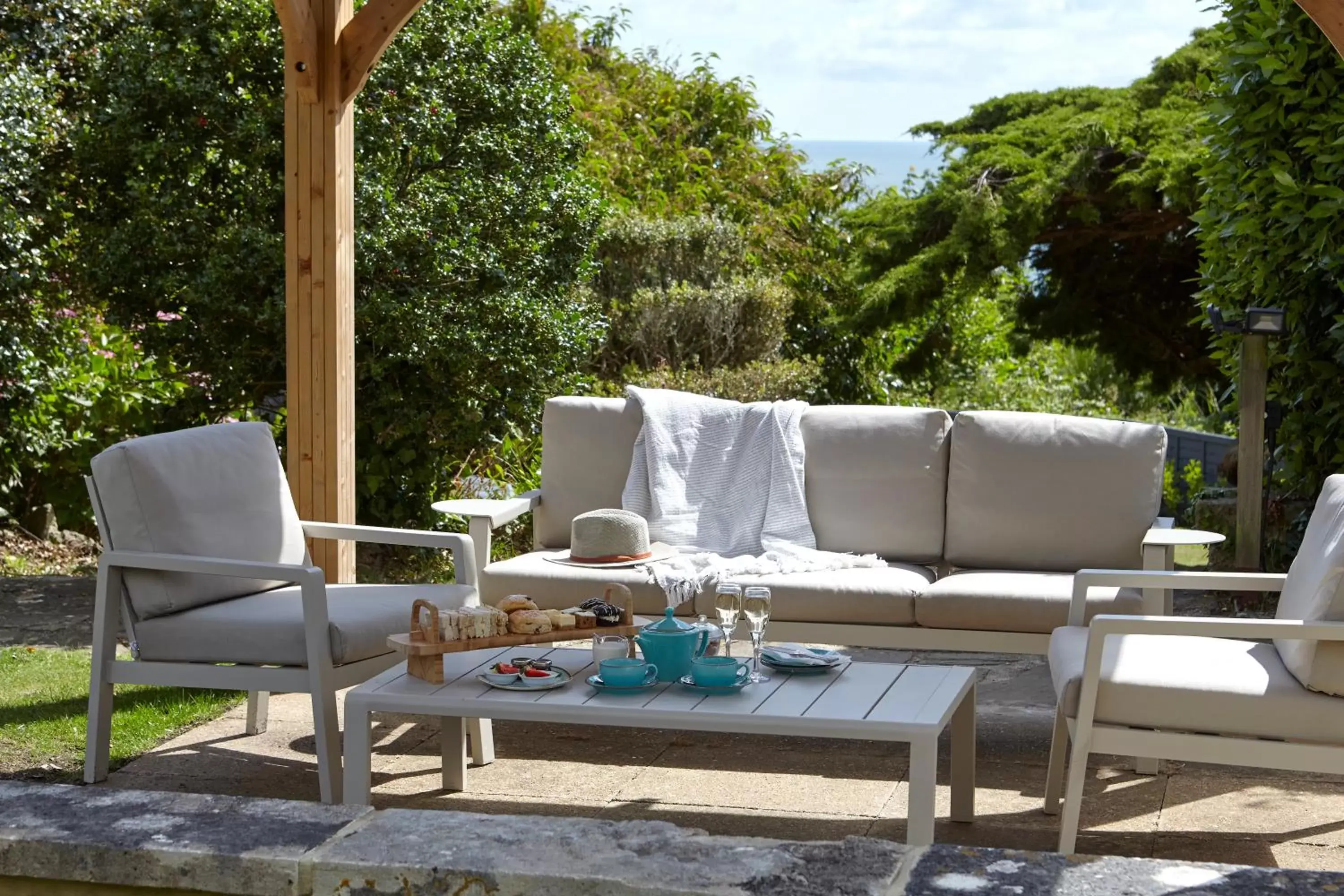 Garden, Seating Area in Luccombe Hall Hotel