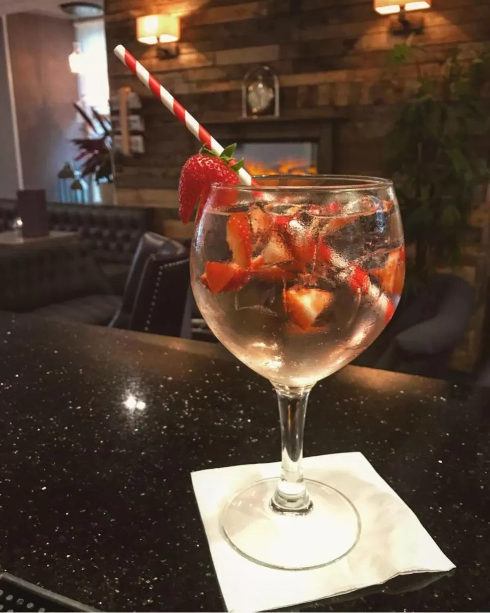 Alcoholic drinks in The Fairburn Hotel