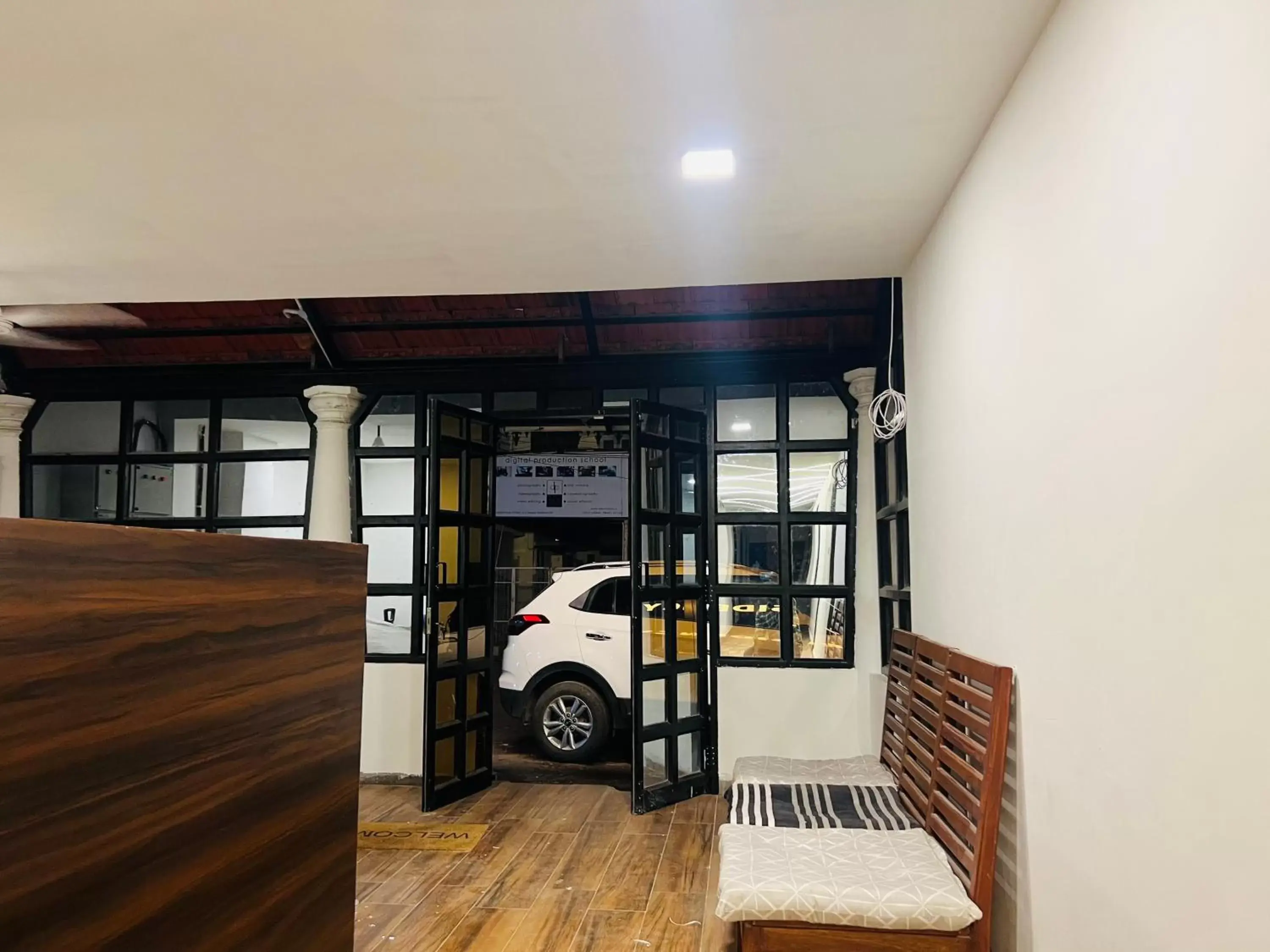 Lobby or reception in David Residency Lobby or reception in David Residency