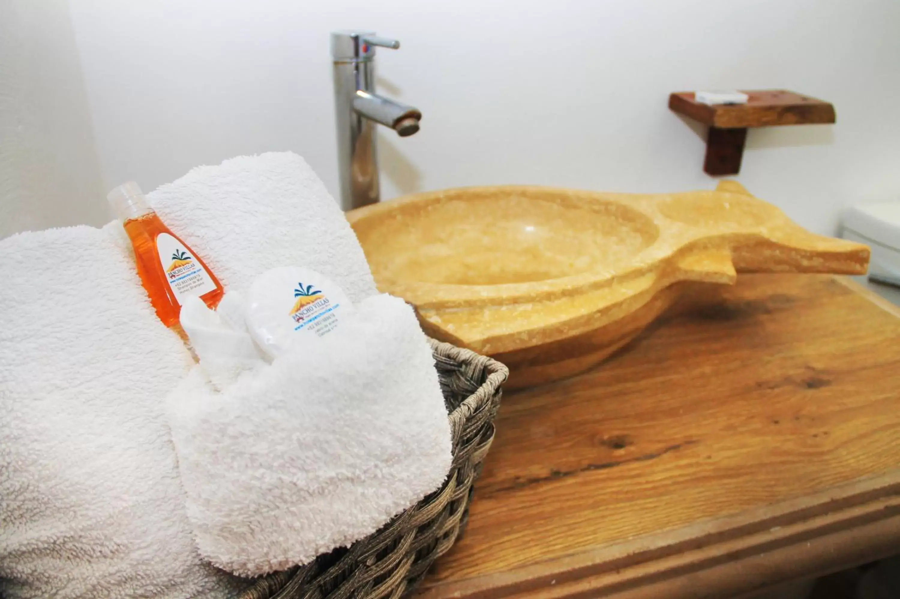 Bathroom in Hotel Pancho Villas Bacalar Vista a Laguna