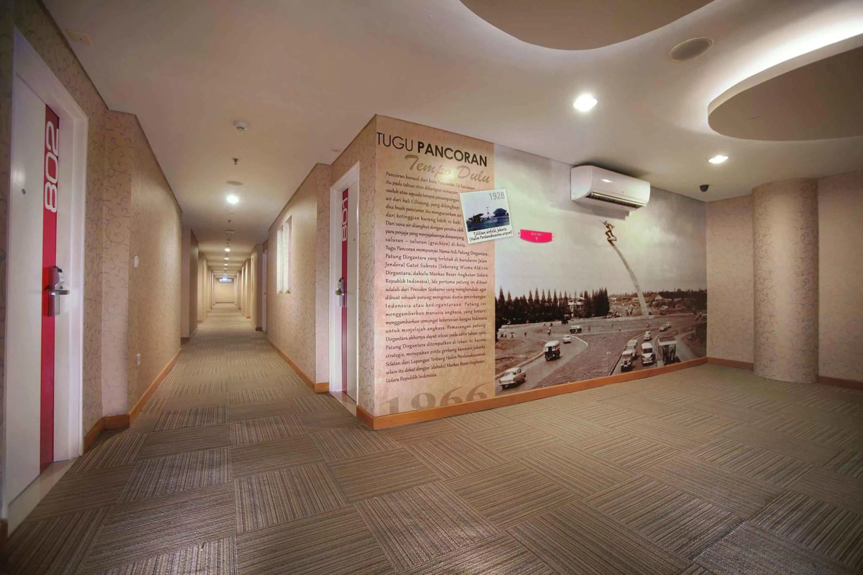 Lobby or reception in favehotel PGC Cililitan