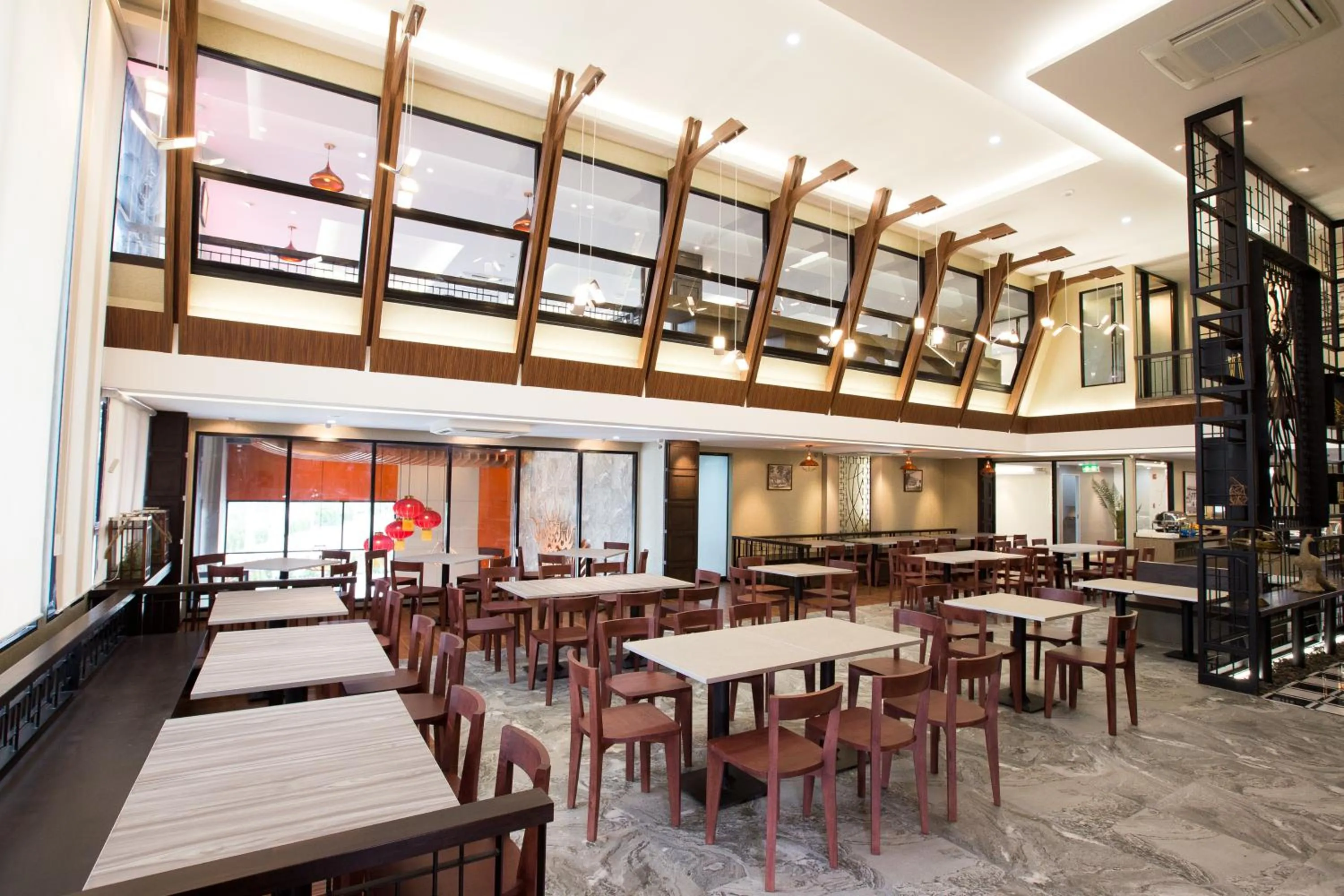 Restaurant/places to eat in Villa Baron SHA PLUS