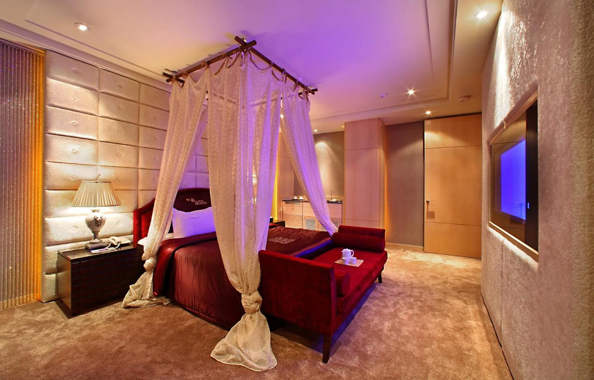 Photo of the whole room, Bed in Young Motel - Taoyuan