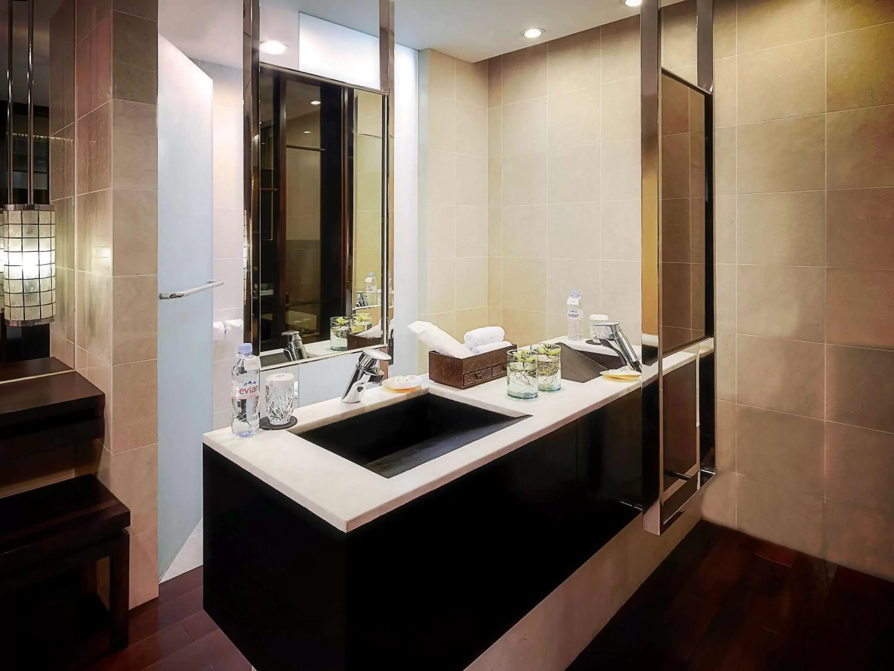 Bathroom in Sofitel Philippine Plaza Manila