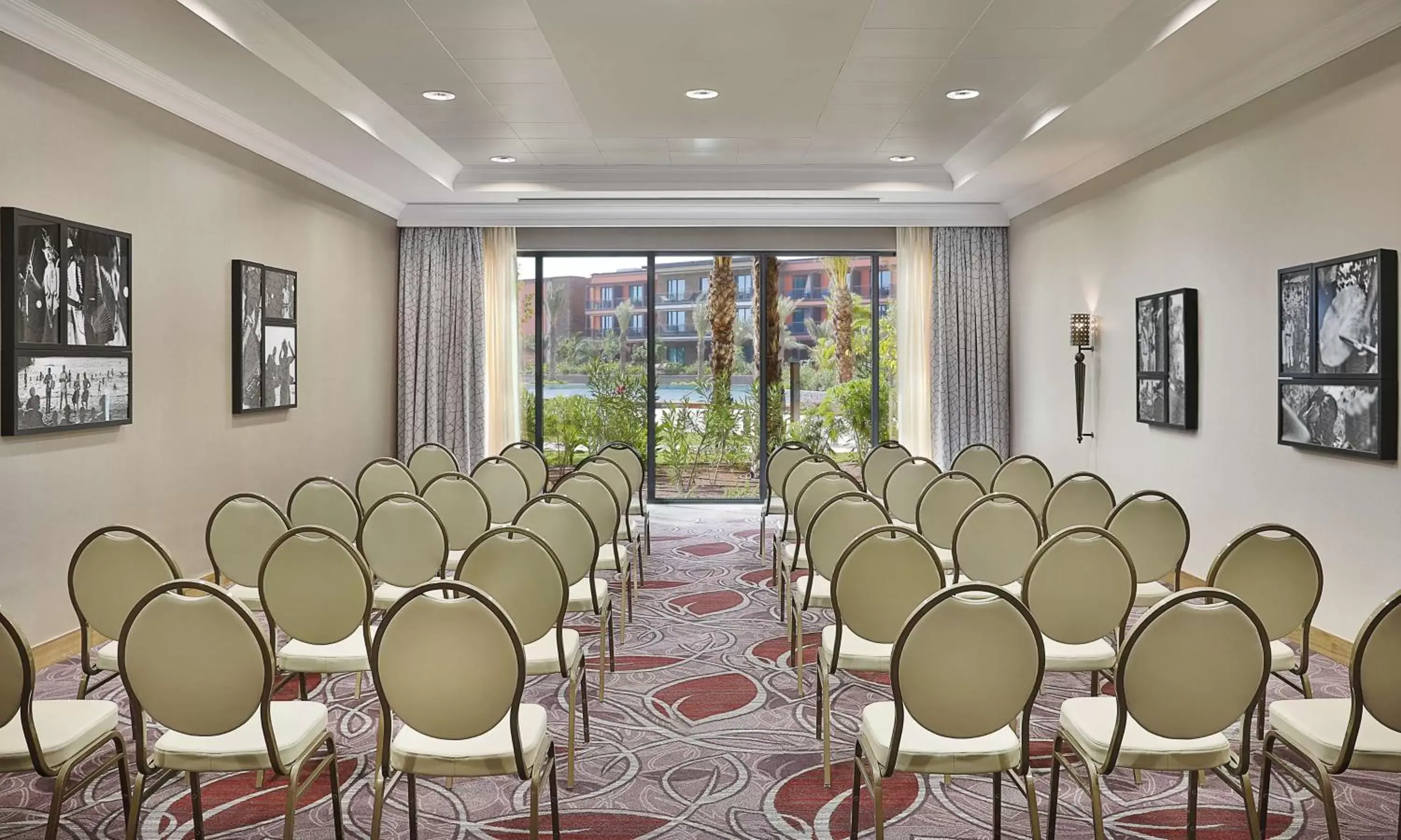 Meeting/conference room in Hilton Cabo Verde Sal Resort