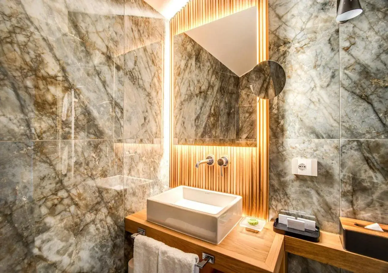 Bathroom in DBH - Boutique Hotel Lake Como