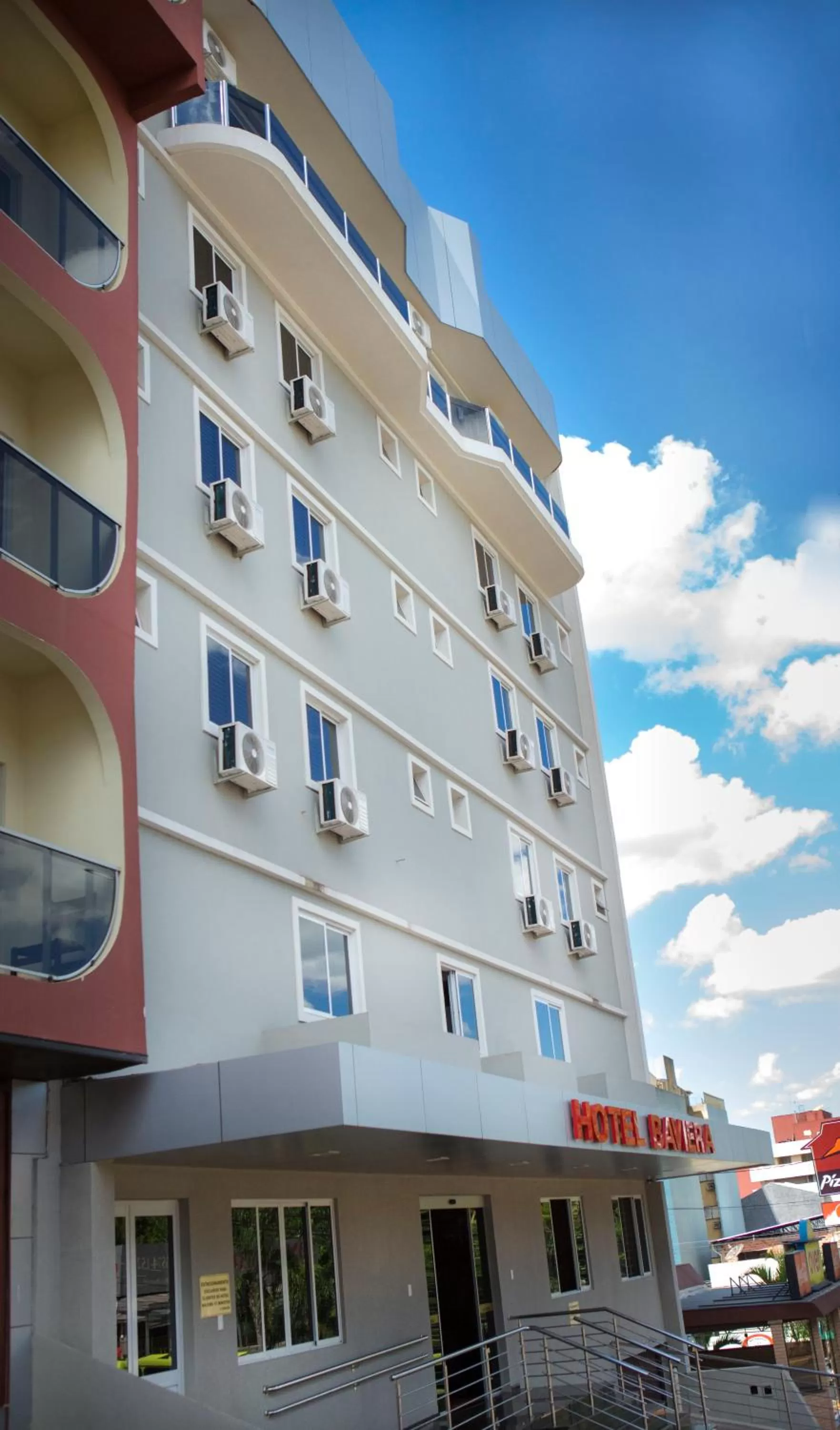 Facade/entrance in Hotel Baviera Iguassu