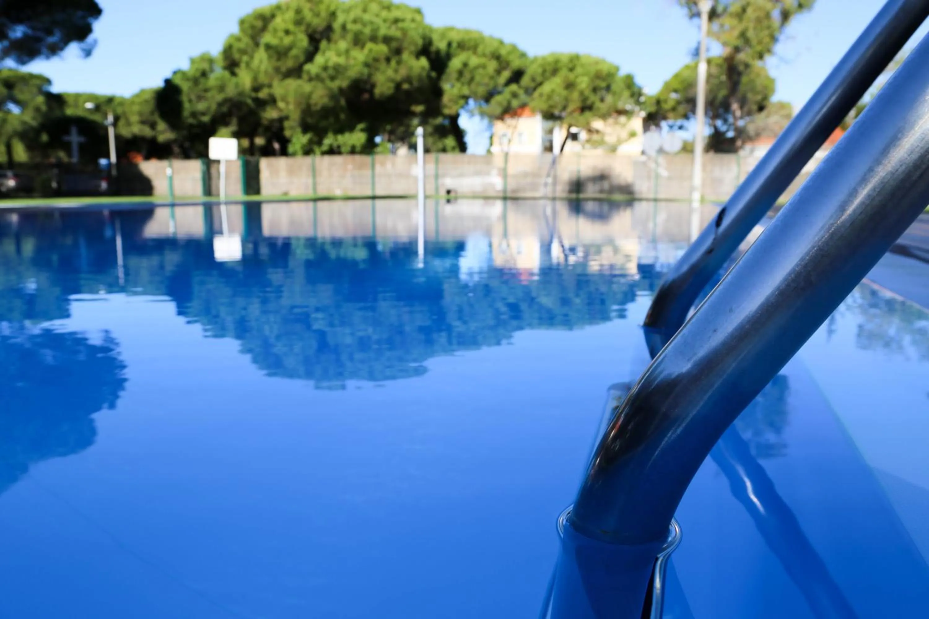 Swimming pool in INATEL Caparica