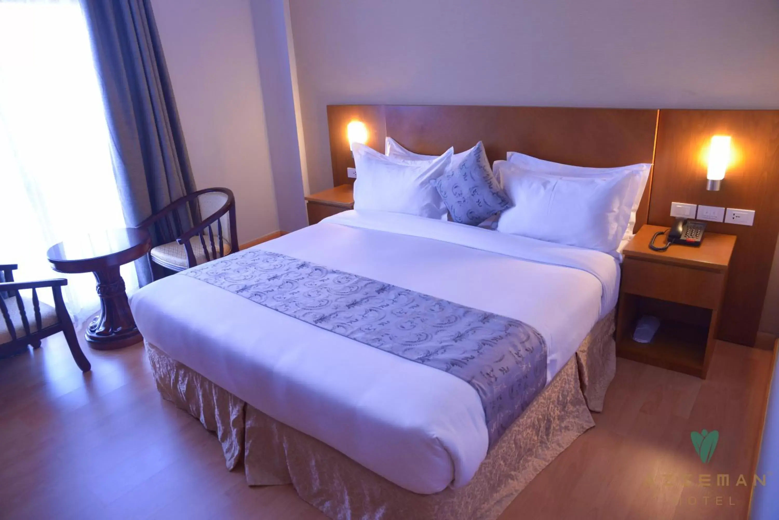 Bedroom, Bed in Azzeman Hotel
