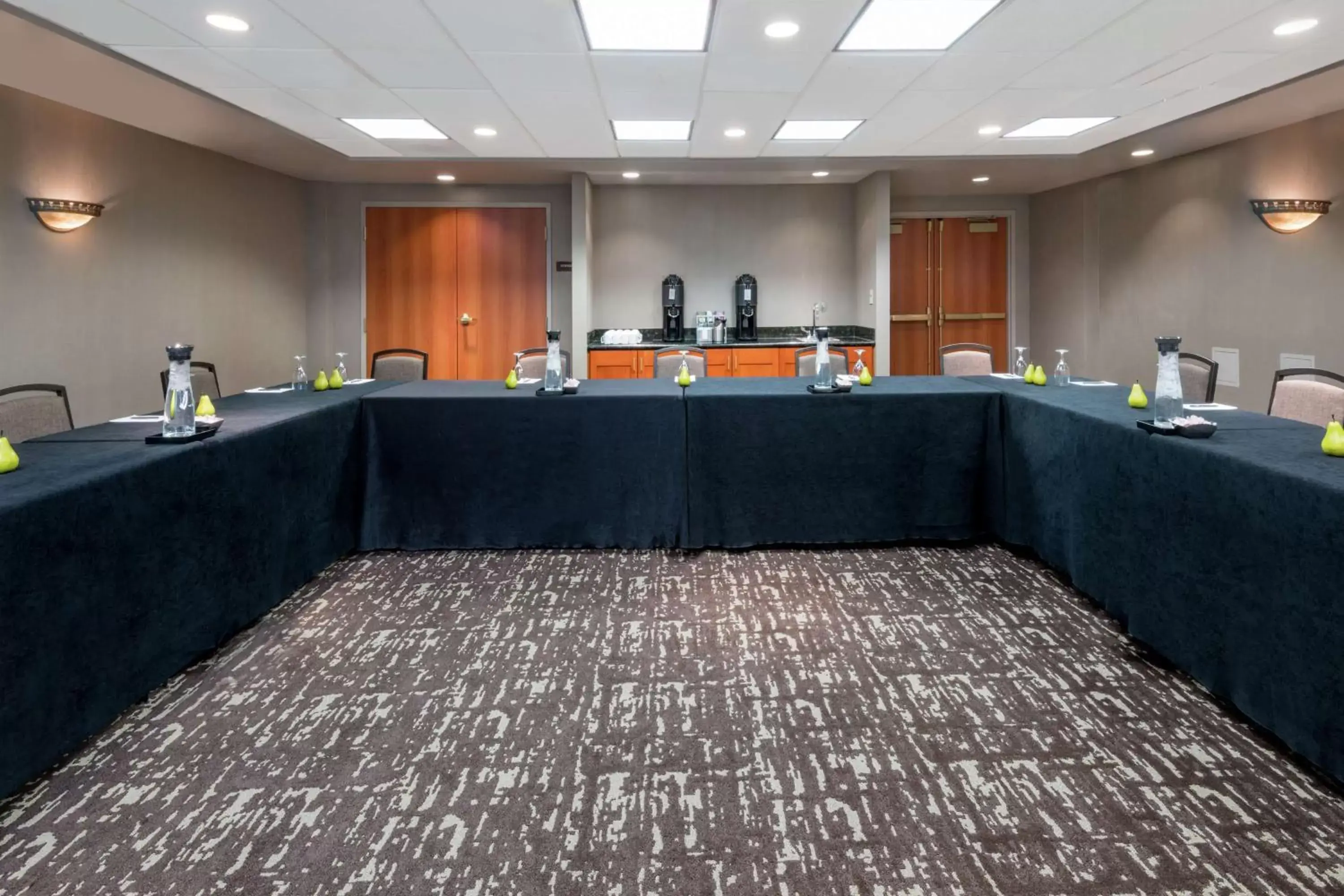 Meeting/conference room in Embassy Suites by Hilton Saint Louis Saint Charles