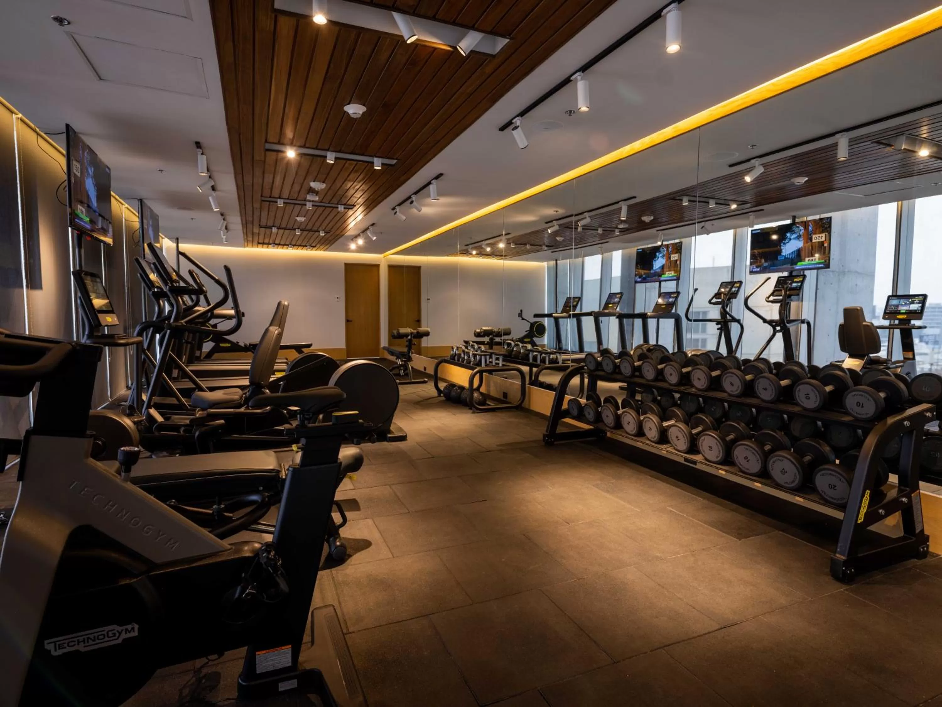 Fitness centre/facilities in Galeria Plaza Monterrey
