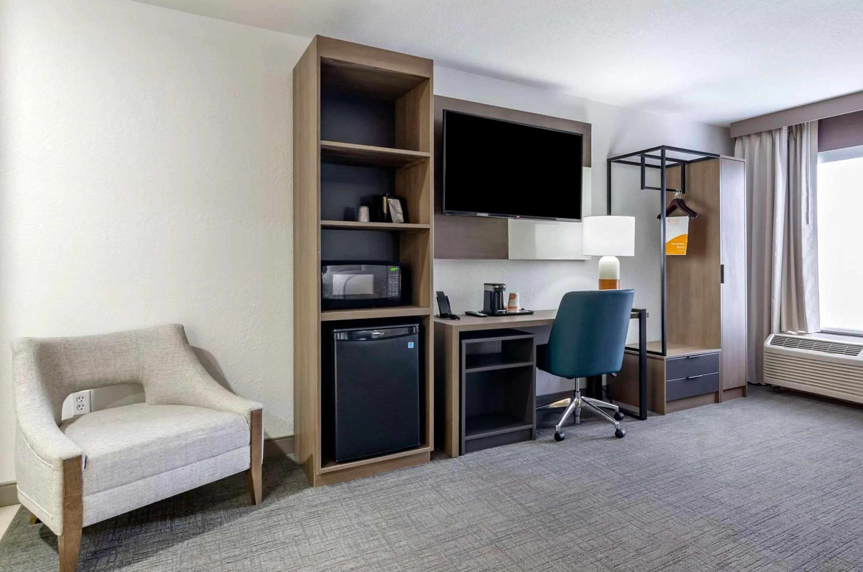 Bedroom in Comfort Inn Beckley