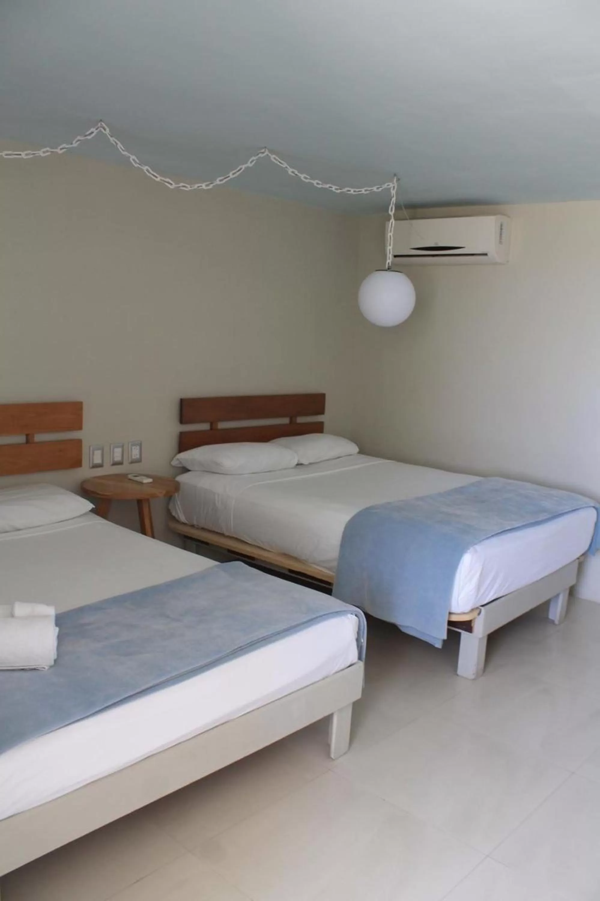 Bedroom, Bed in Rocamar Hotel Isla Mujeres