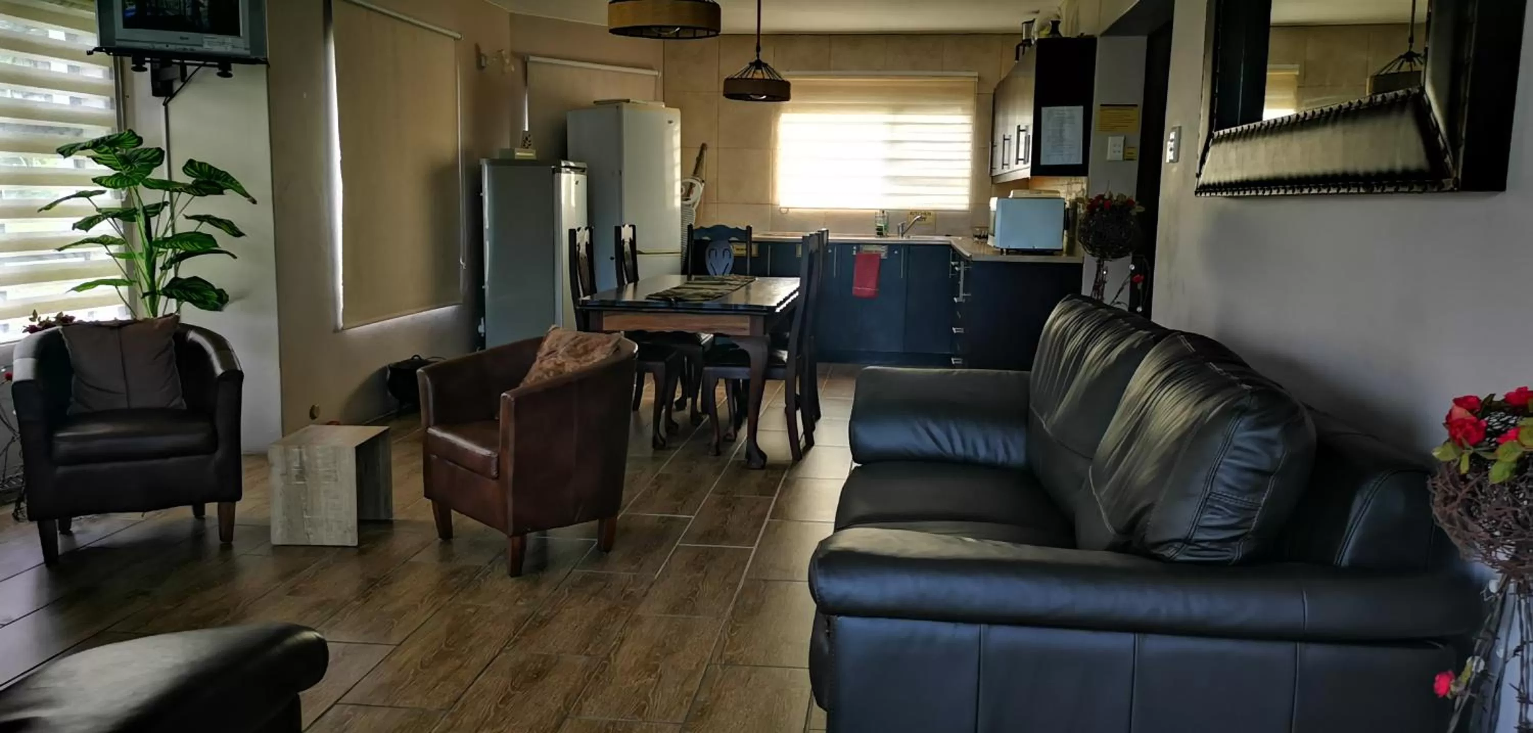 Communal lounge/ TV room in Cove View B&B