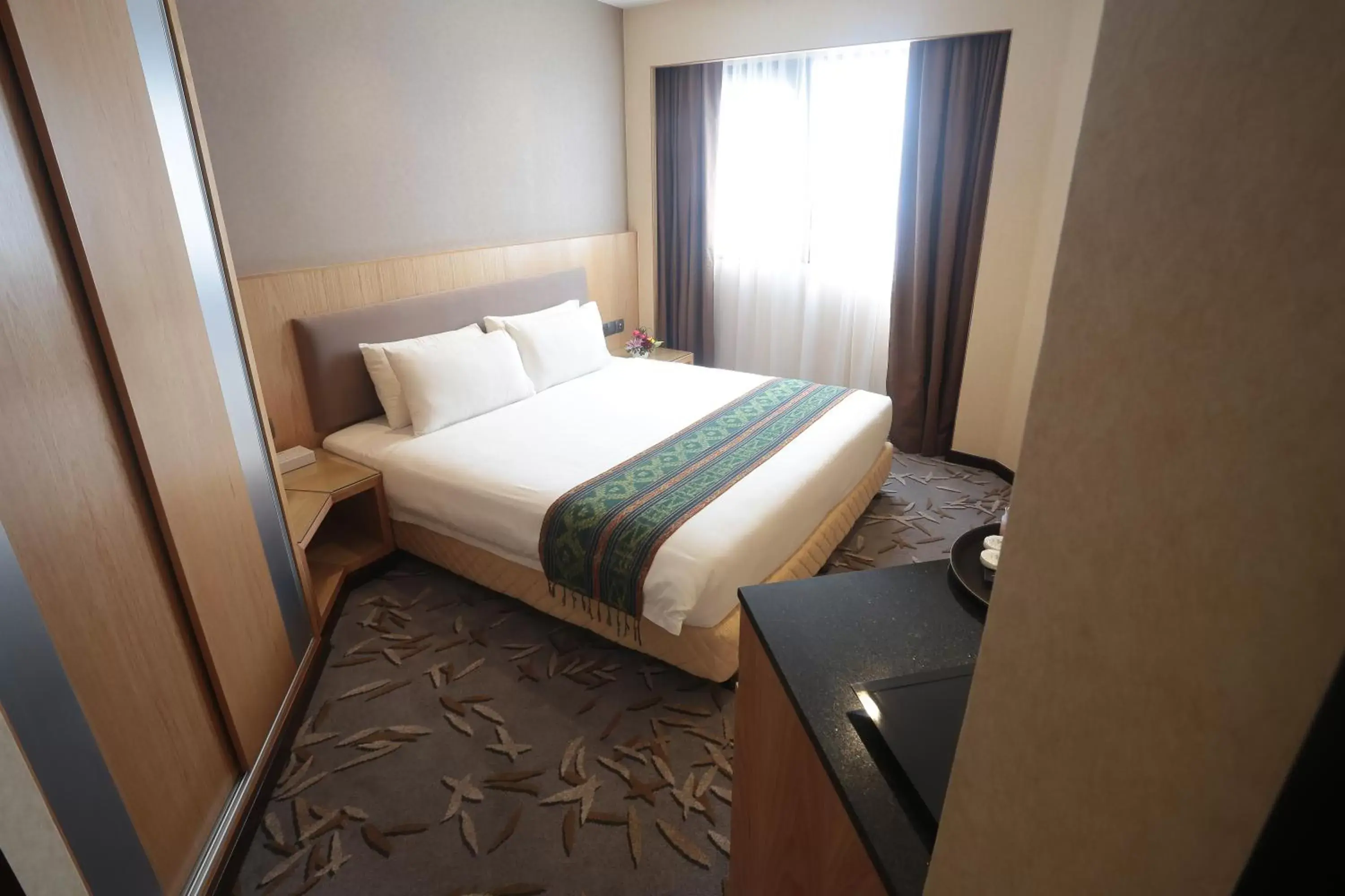 Bedroom, Bed in Imperial Riverbank Hotel Kuching