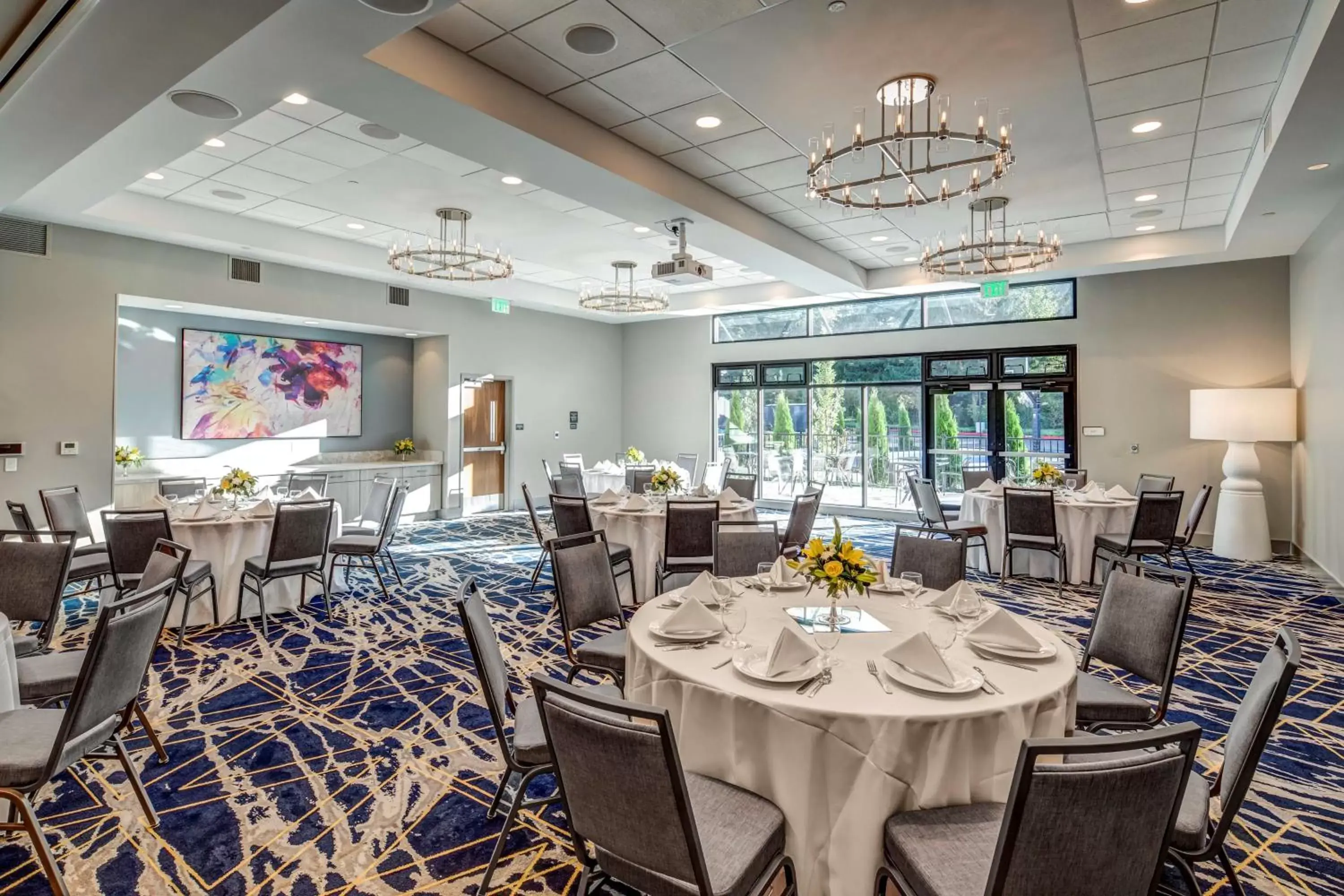 Meeting/conference room, Restaurant/Places to Eat in Hilton Garden Inn Wilsonville Portland