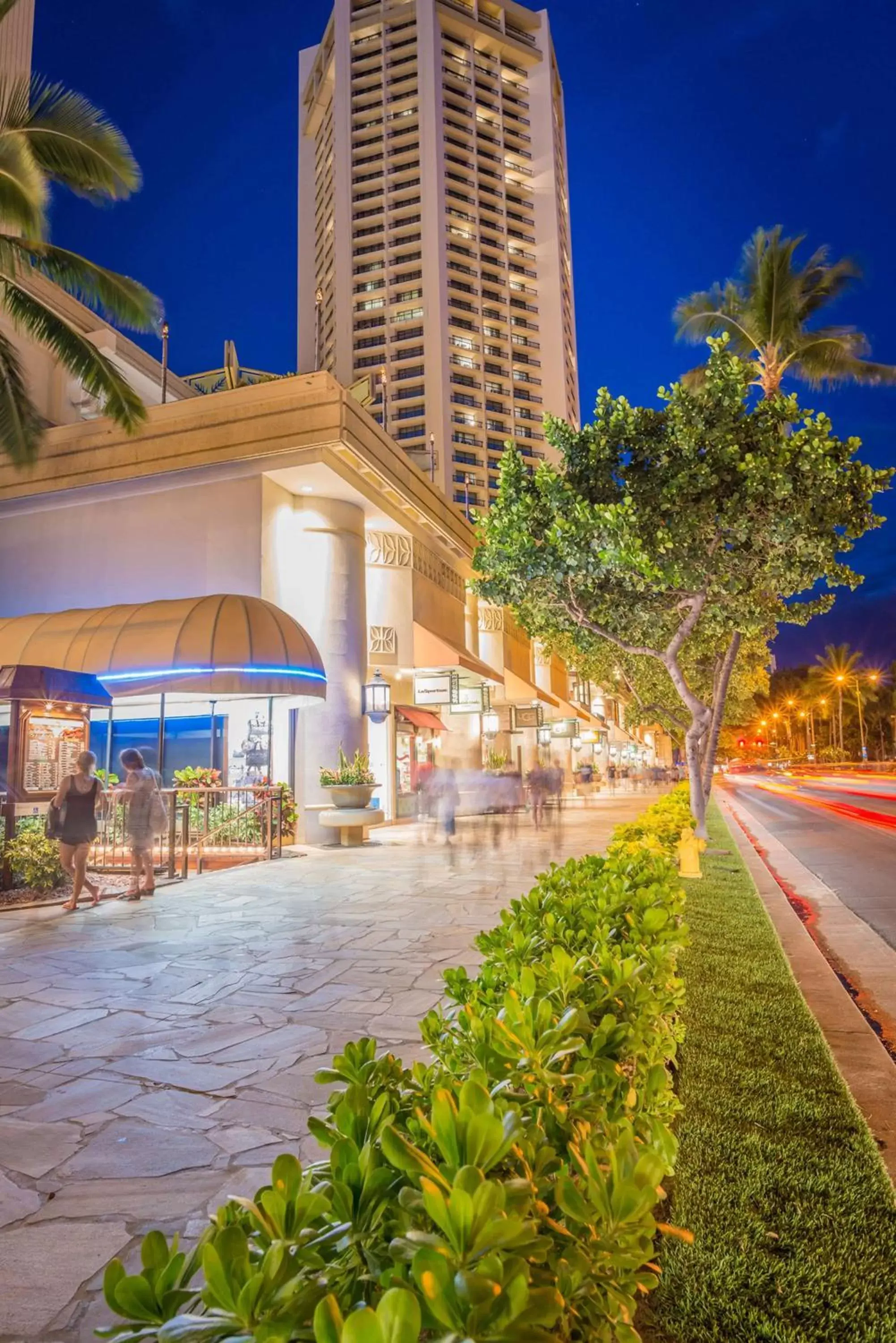 Property building in Hyatt Regency Waikiki Beach Resort & Spa