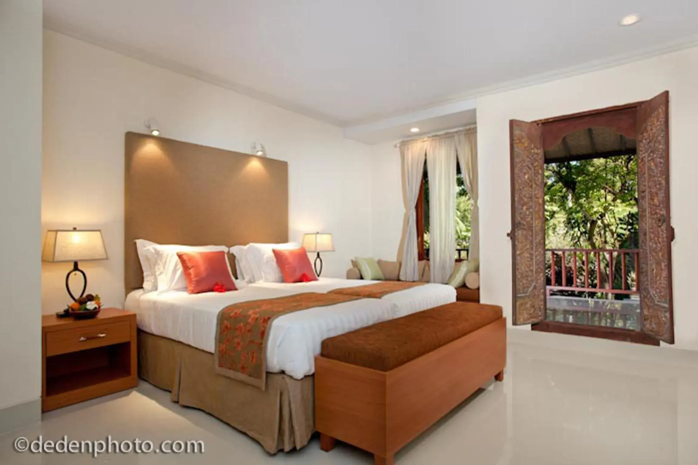 Bed in Arma Museum Resort & Villas