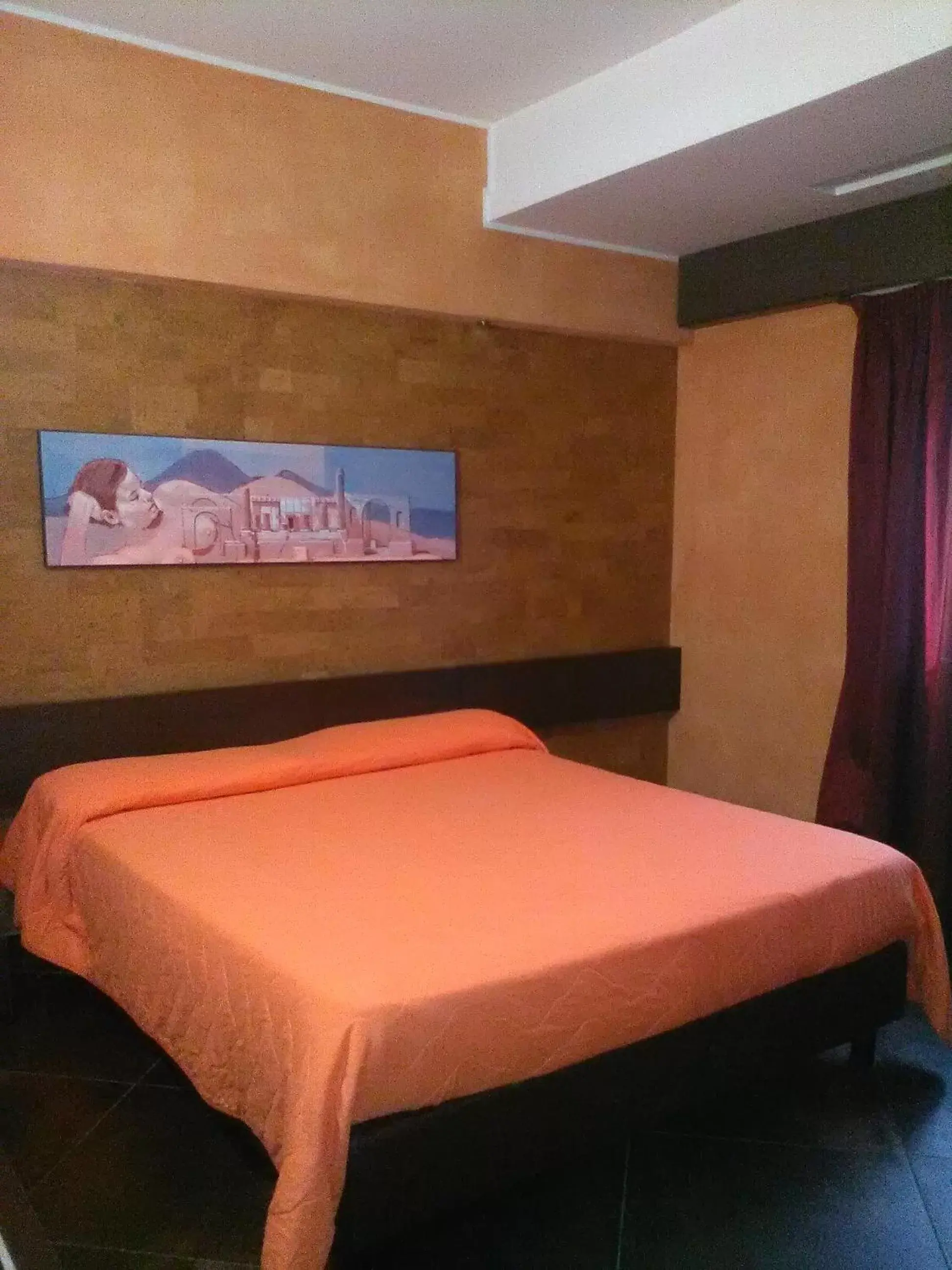 Bedroom, Bed in Abalon Pompei Resort