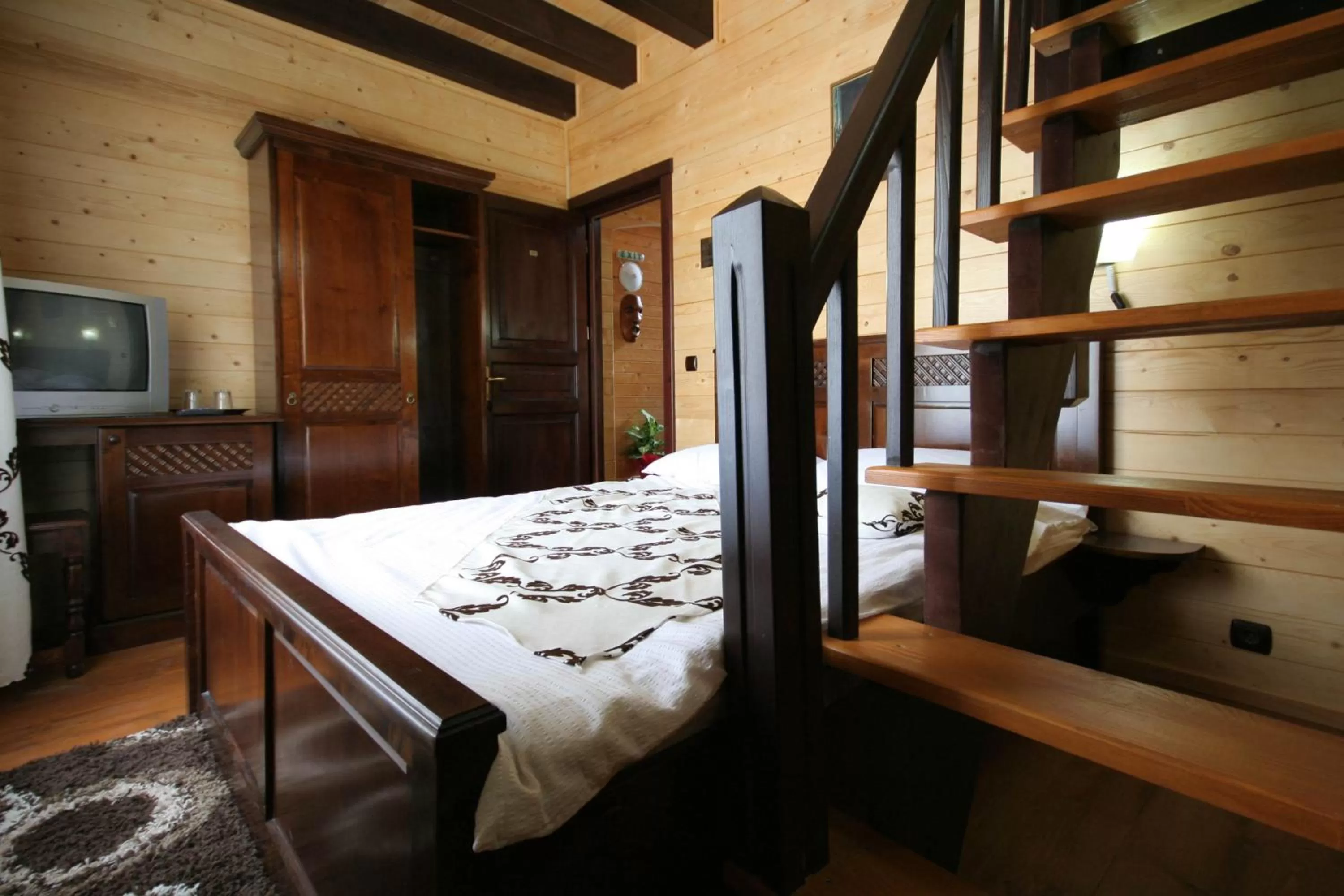 Bed in Complex Turistic Le Baron