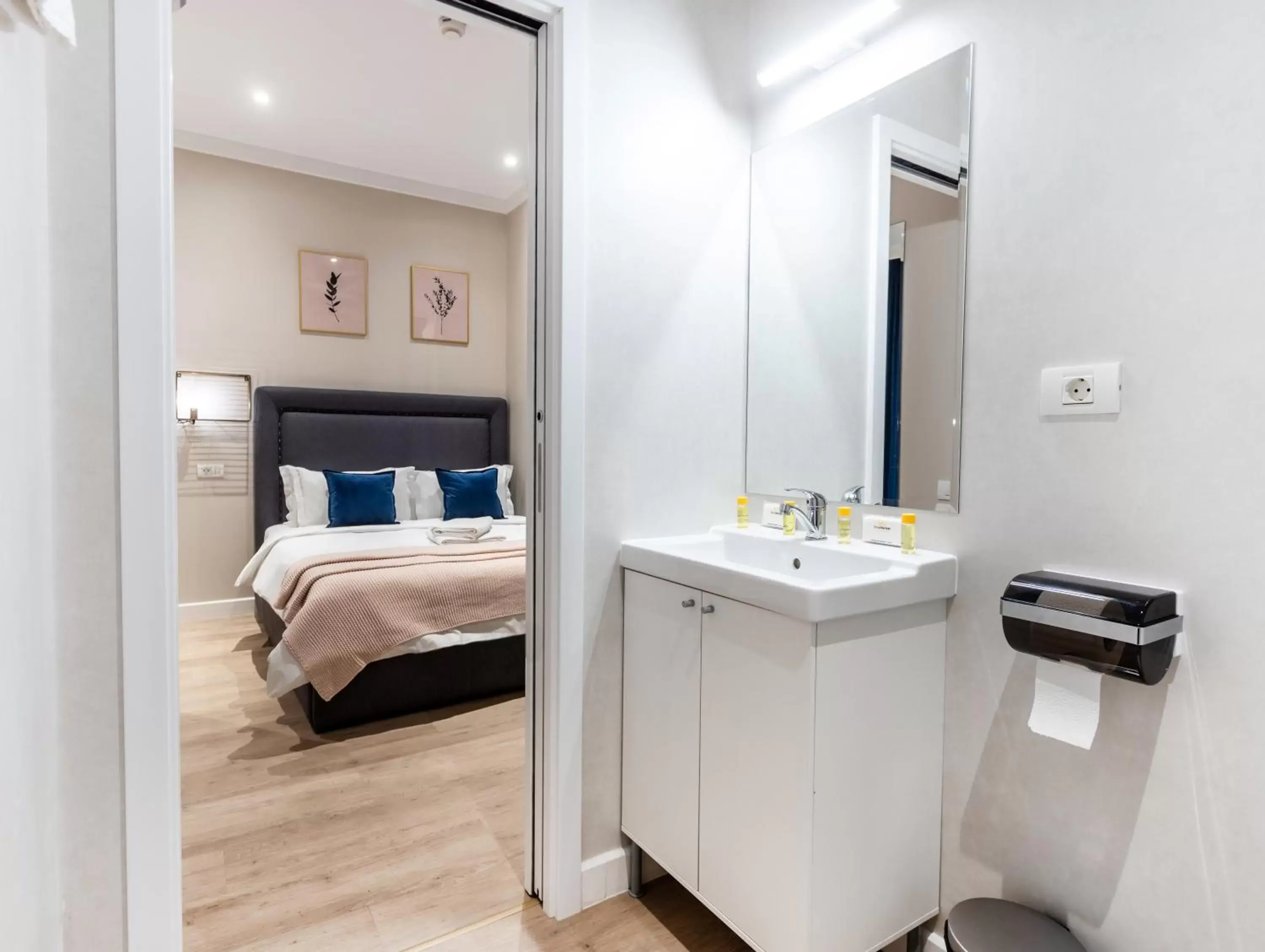 Bathroom, Bed in DeGoya Studios Bucharest Old Town Bathroom, Bed in DeGoya Studios Bucharest Old Town