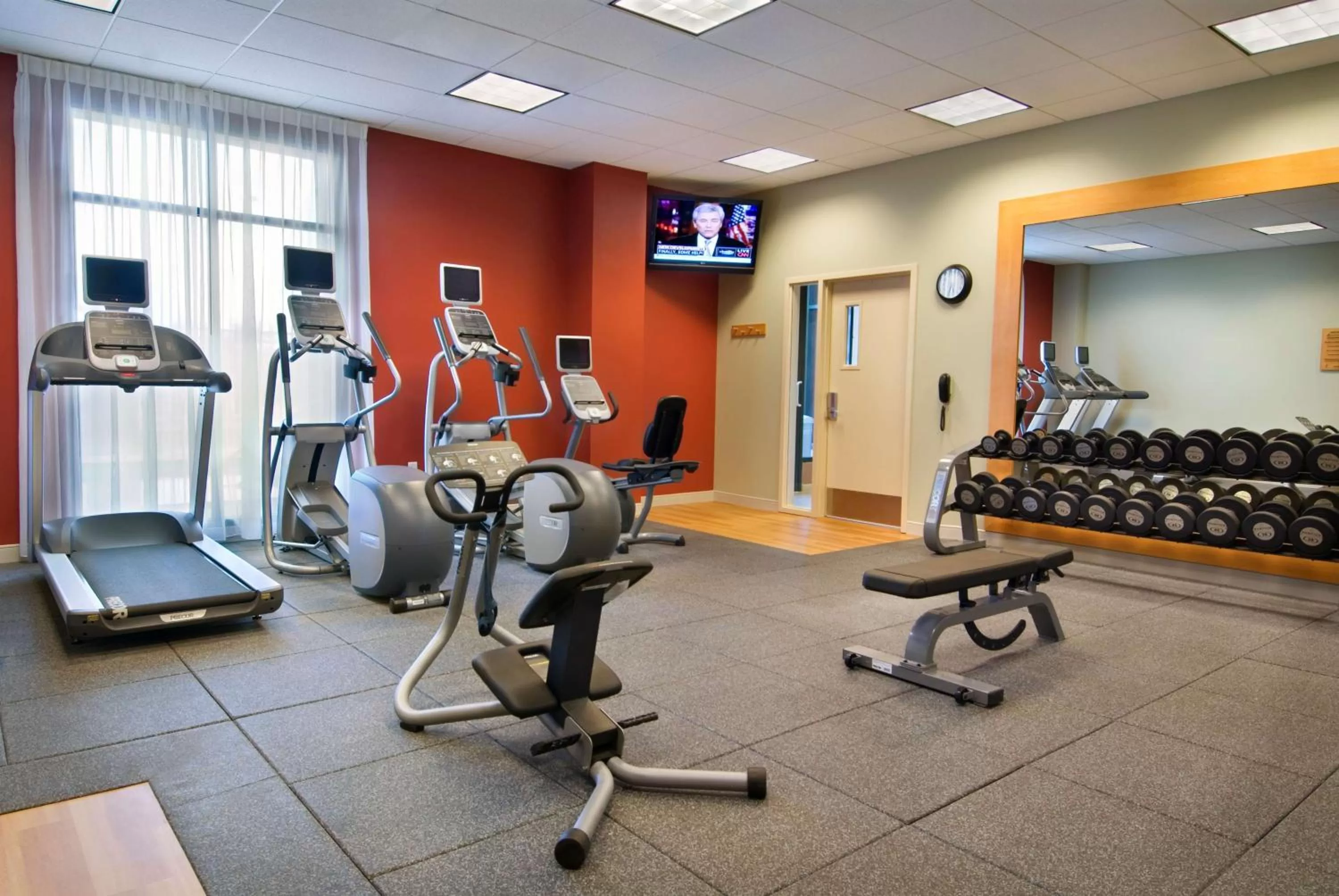 Fitness centre/facilities in Hilton Garden Inn Phoenix Airport North