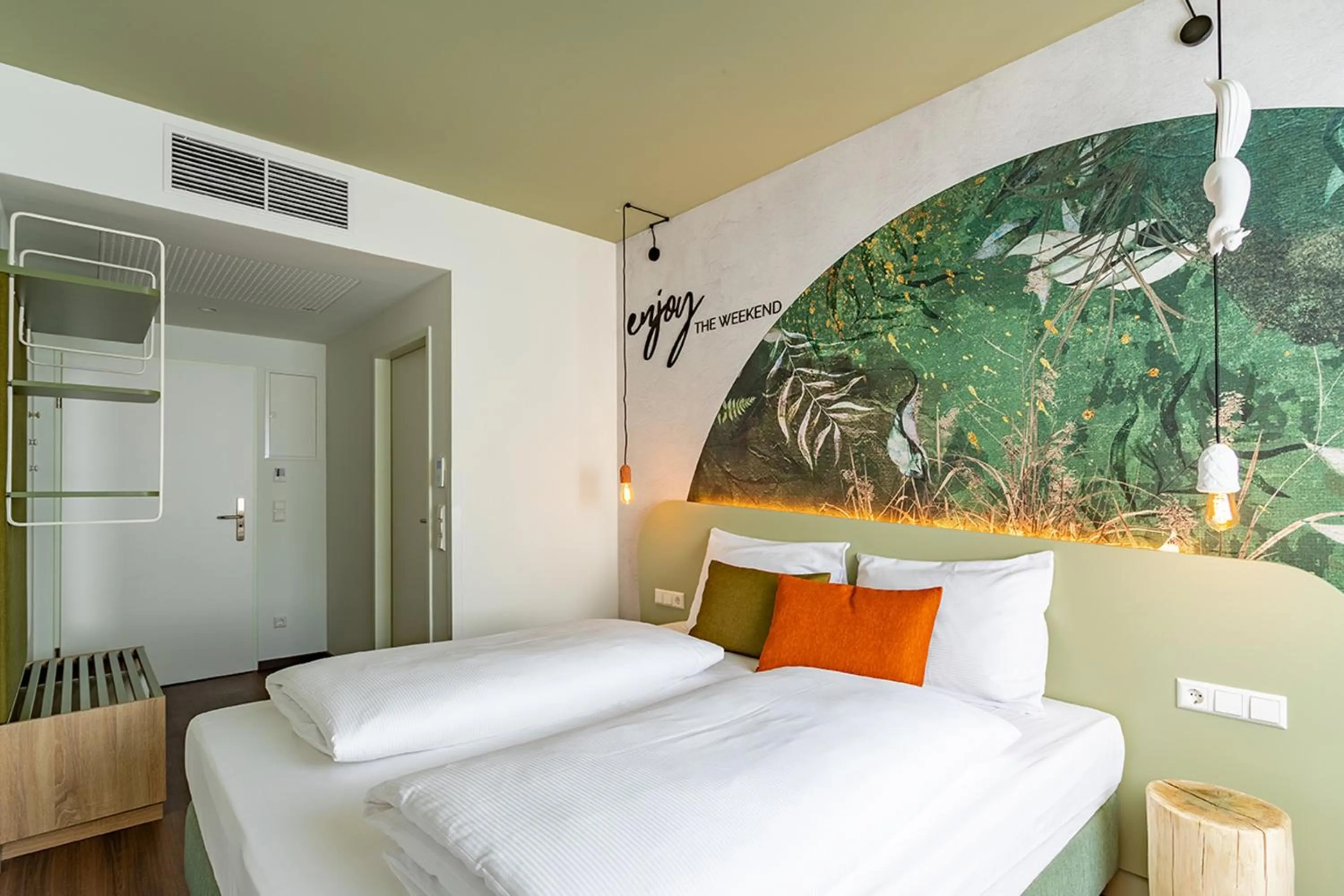 Photo of the whole room, Bed in The Weekend Hotel