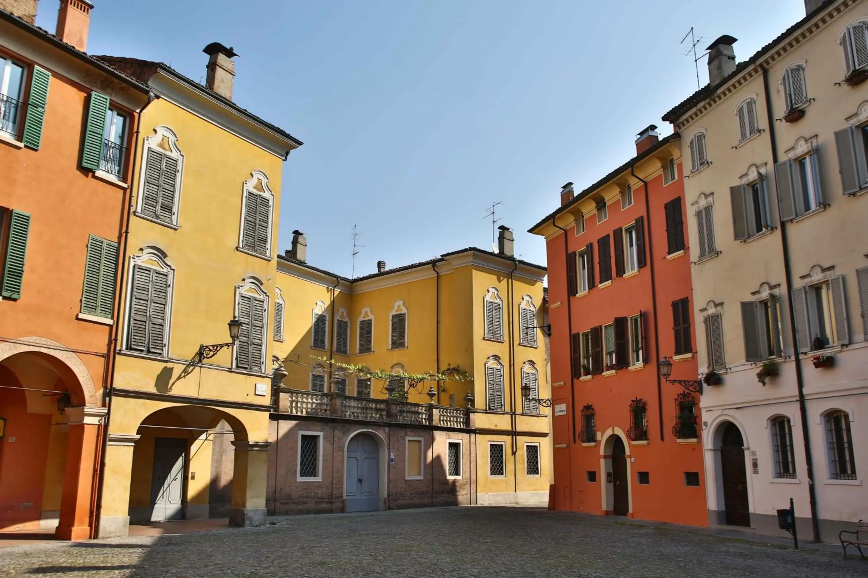 Nearby landmark in Central Park Hotel Modena