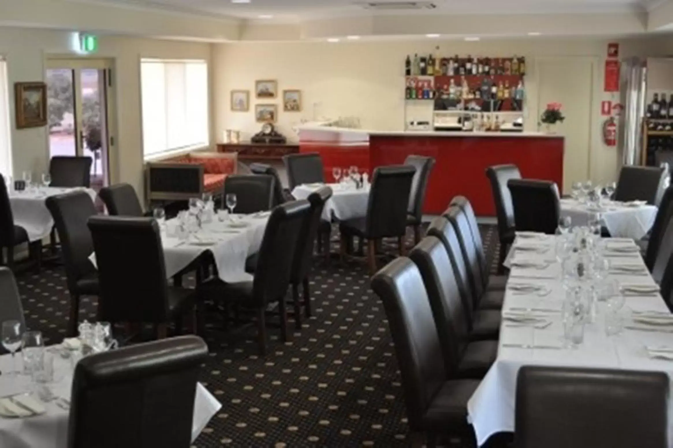 Day, Restaurant/Places to Eat in Bishops Lodge Motor Inn