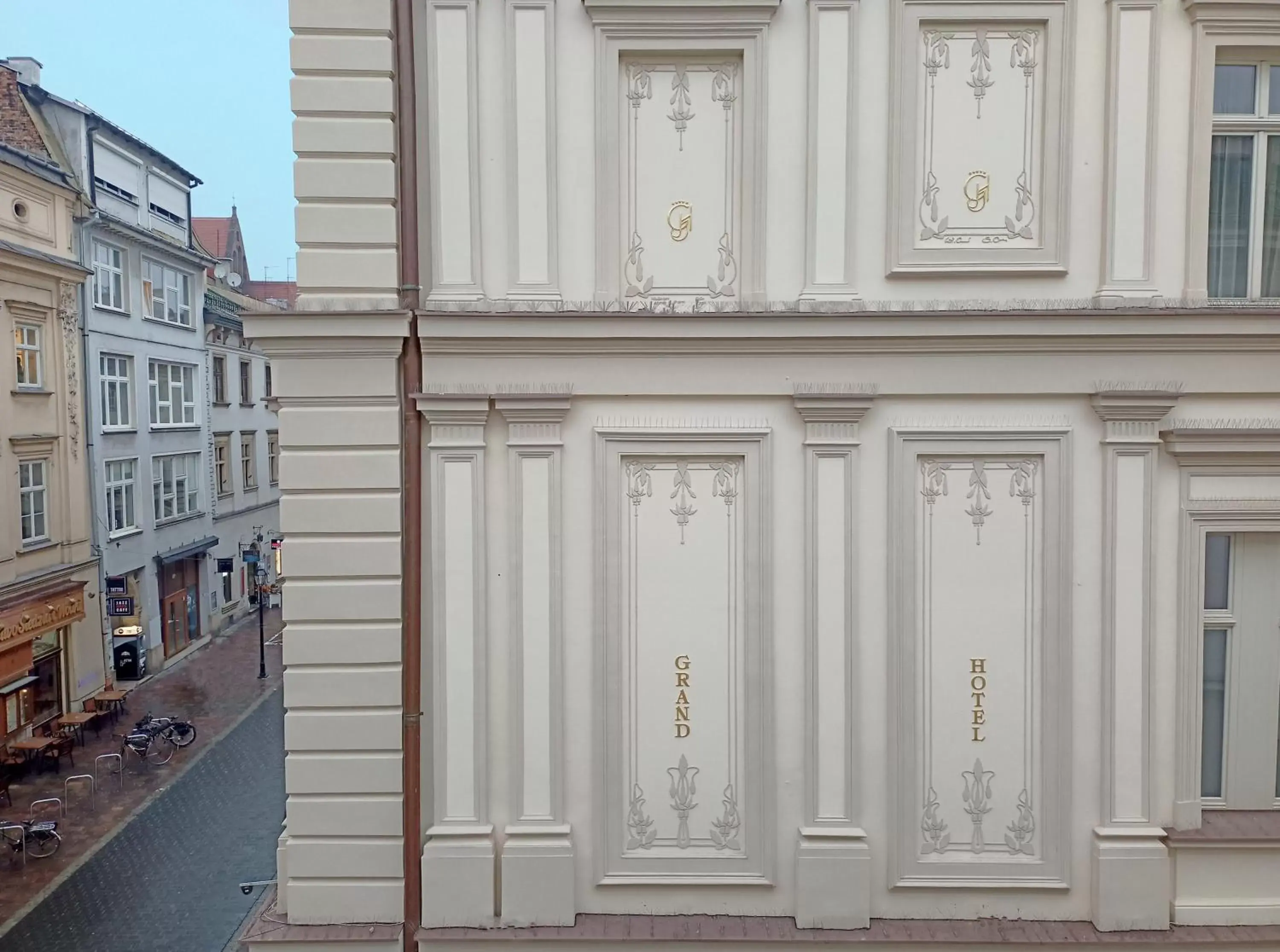 Property building in Grand Hotel Property building in Grand Hotel