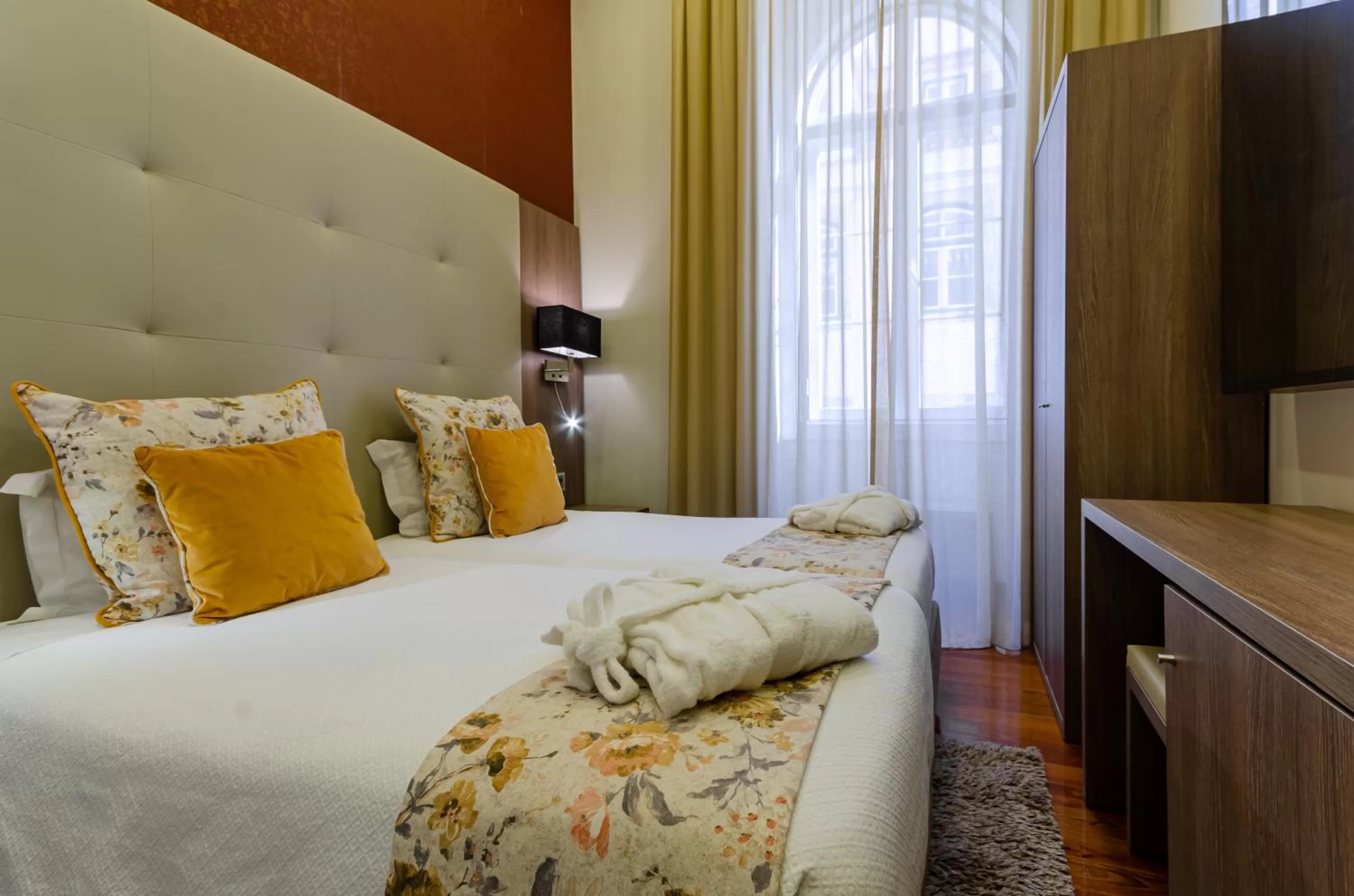 Bedroom, Bed in Hotel INN Rossio