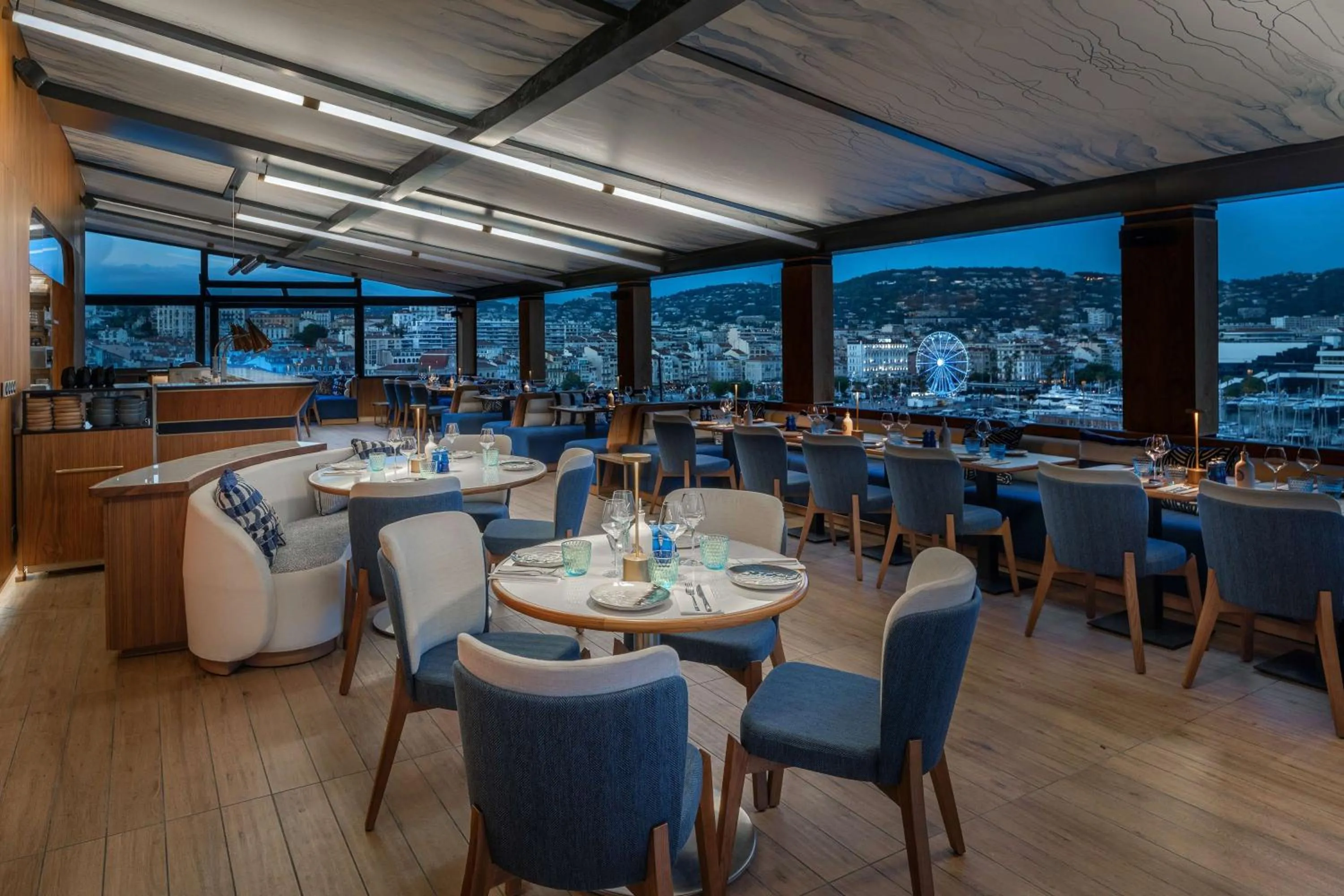 Restaurant/places to eat in Canopy by Hilton Cannes