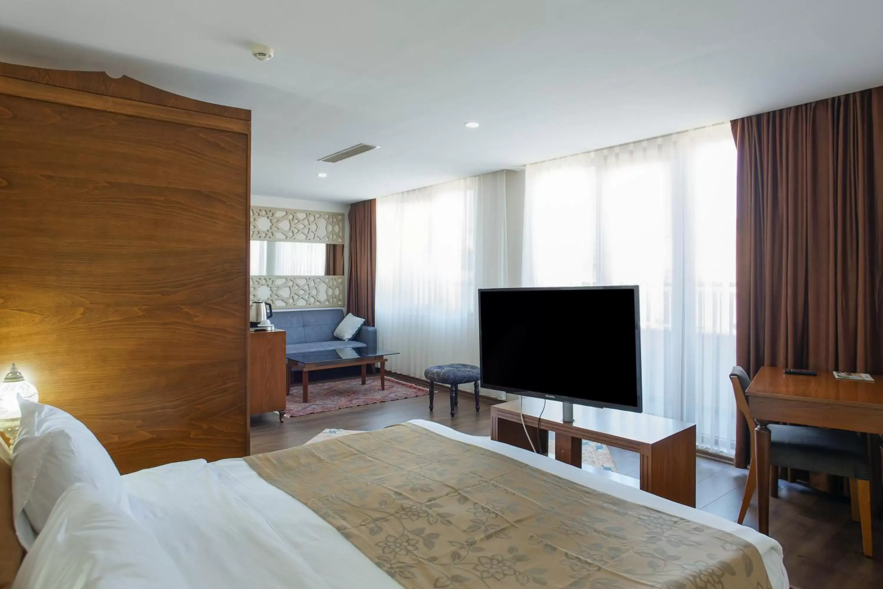 TV/Entertainment Center in P Galata Hotel - Special Category