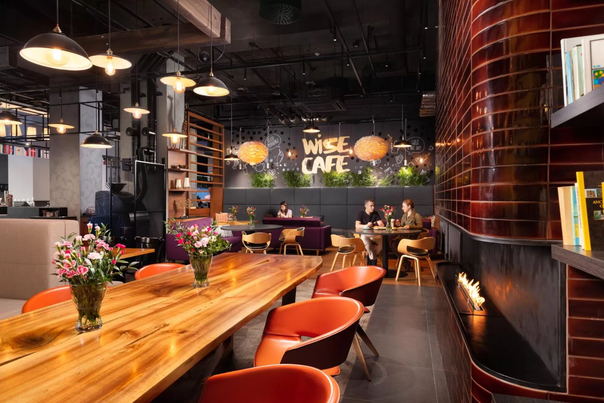 Restaurant/places to eat in Novotel Poznan Centrum